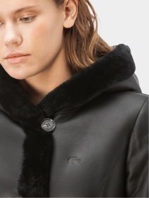 Куртки та дублянки Lacoste модель BF143030S Фото