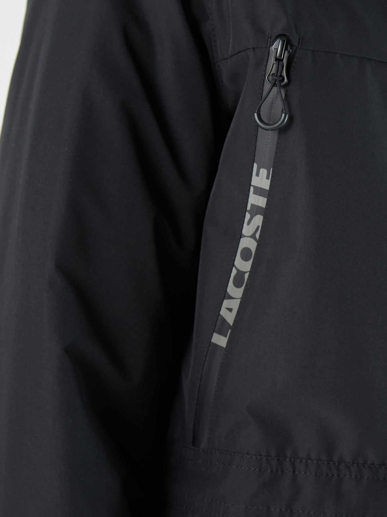 Куртки та дублянки Lacoste модель BH1510031 Куртки та дублянки Lacoste модель BH1510031 Фото