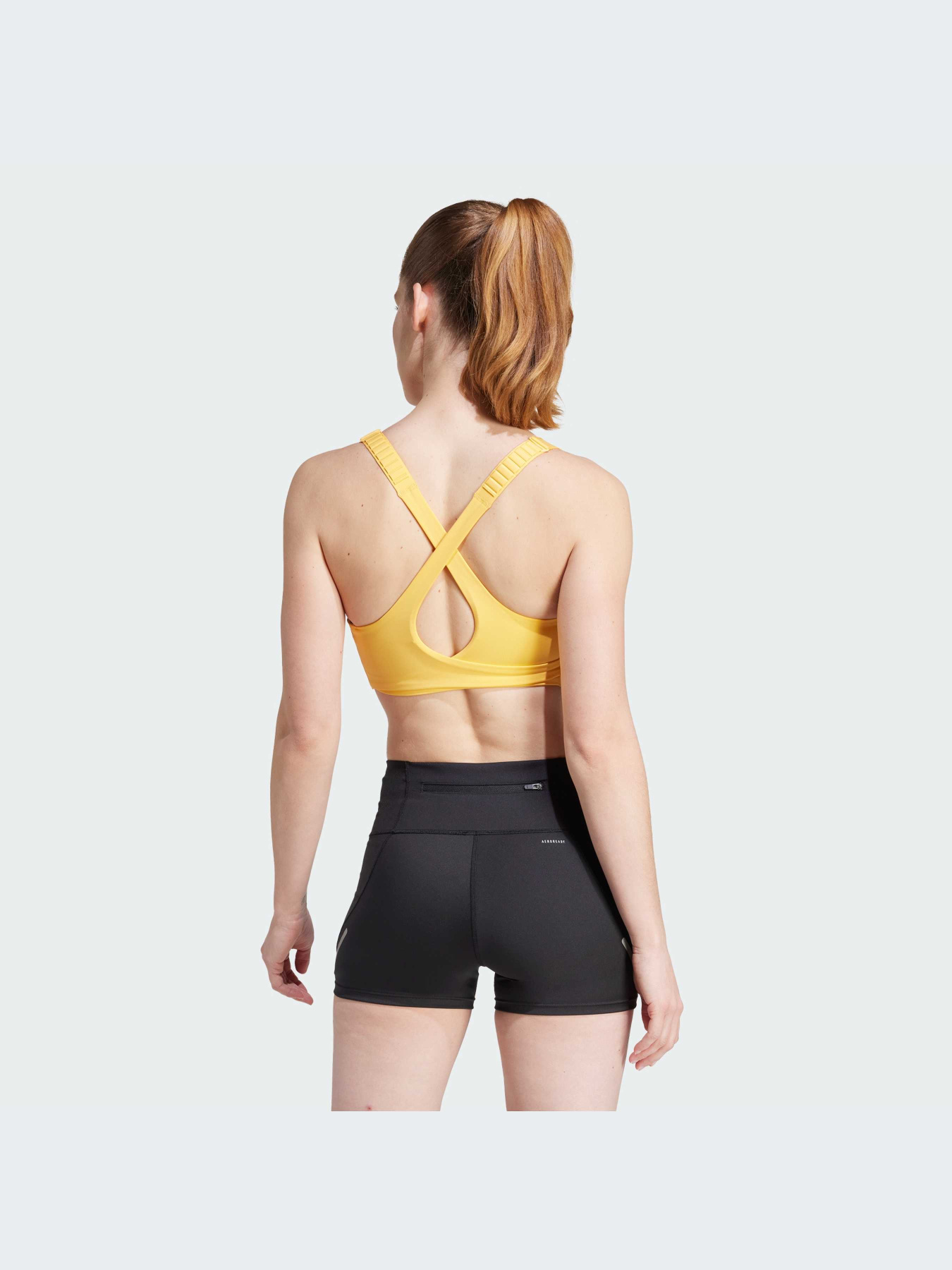 Футболки и поло Adidas модель IN0825 Футболки и поло Adidas модель IN0825 Фото