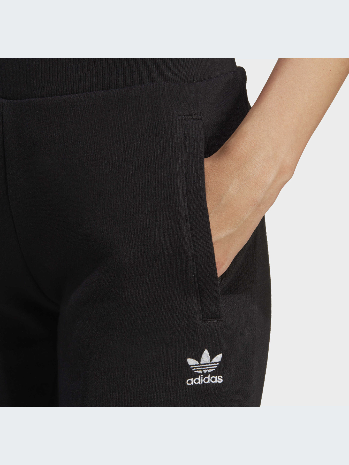 Брюки Adidas модель IA6479 Брюки Adidas модель IA6479 Фото