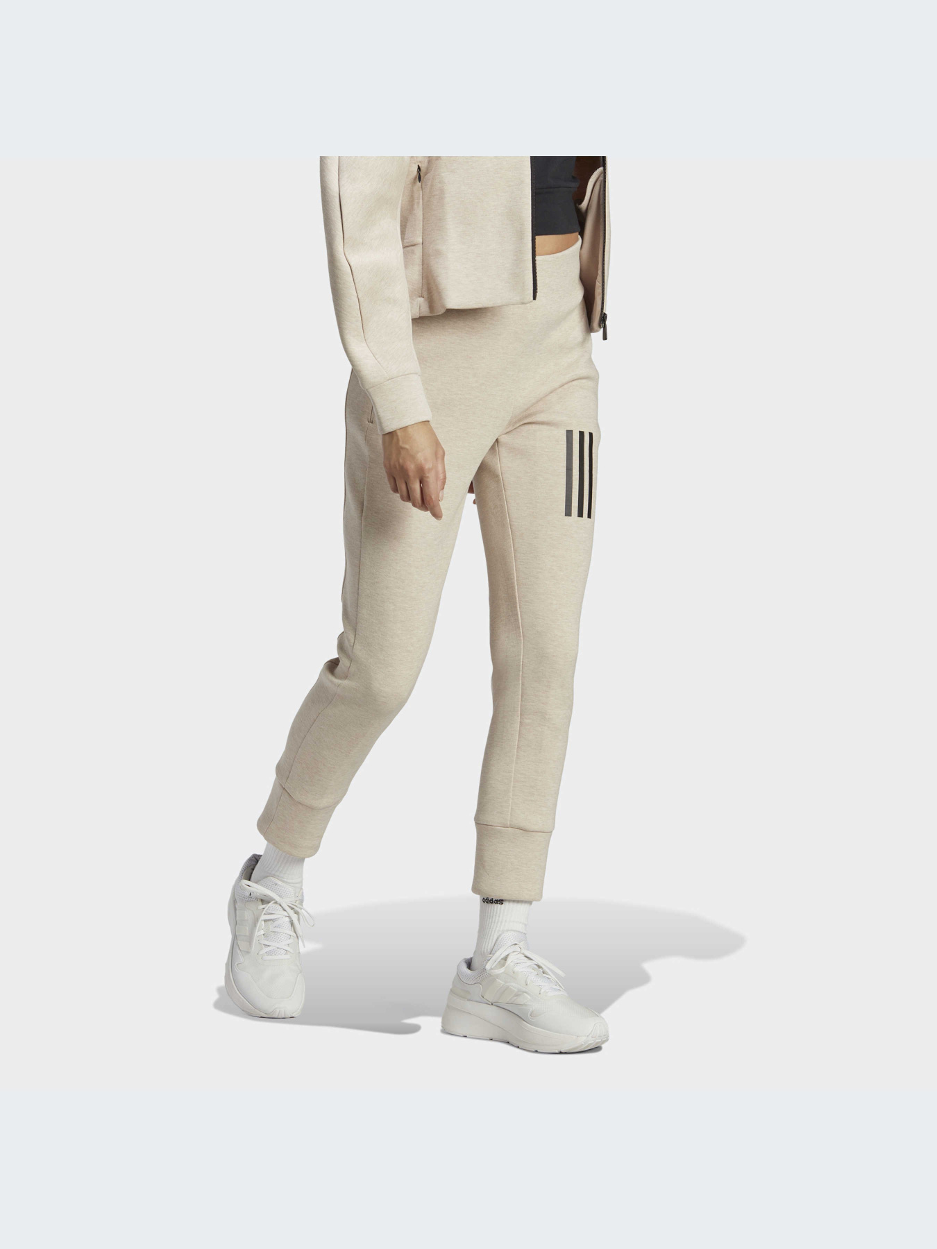 Брюки Adidas модель IC0301 Брюки Adidas модель IC0301 Фото