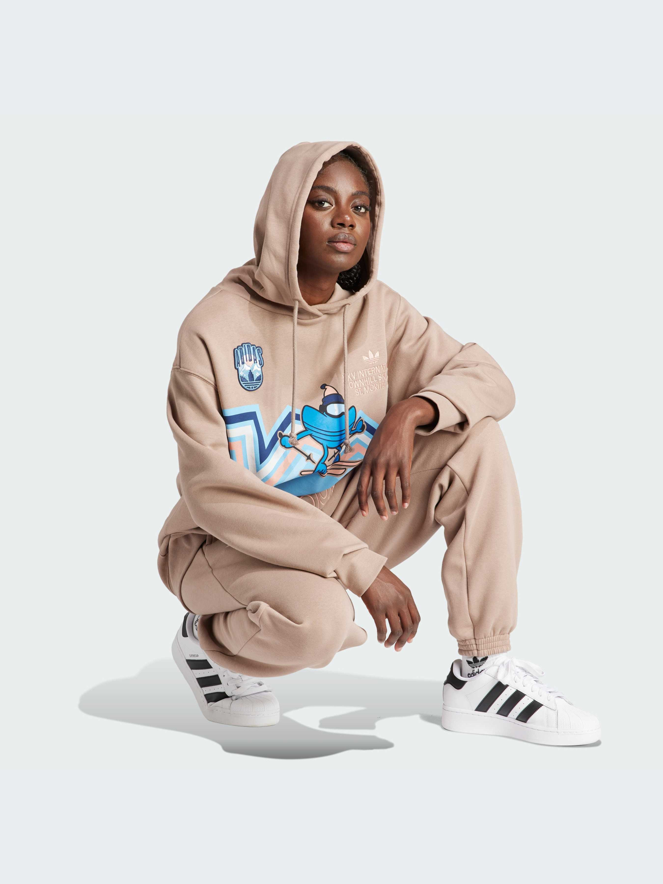 Худі та світшоти Adidas модель IT1742 Худі та світшоти Adidas модель IT1742 Фото