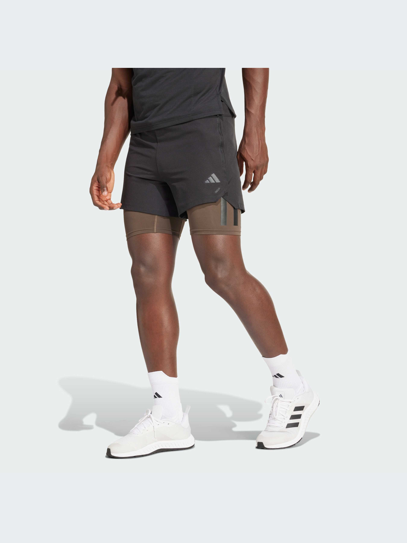 Шорты Adidas модель IV6113 Шорты Adidas модель IV6113 Фото