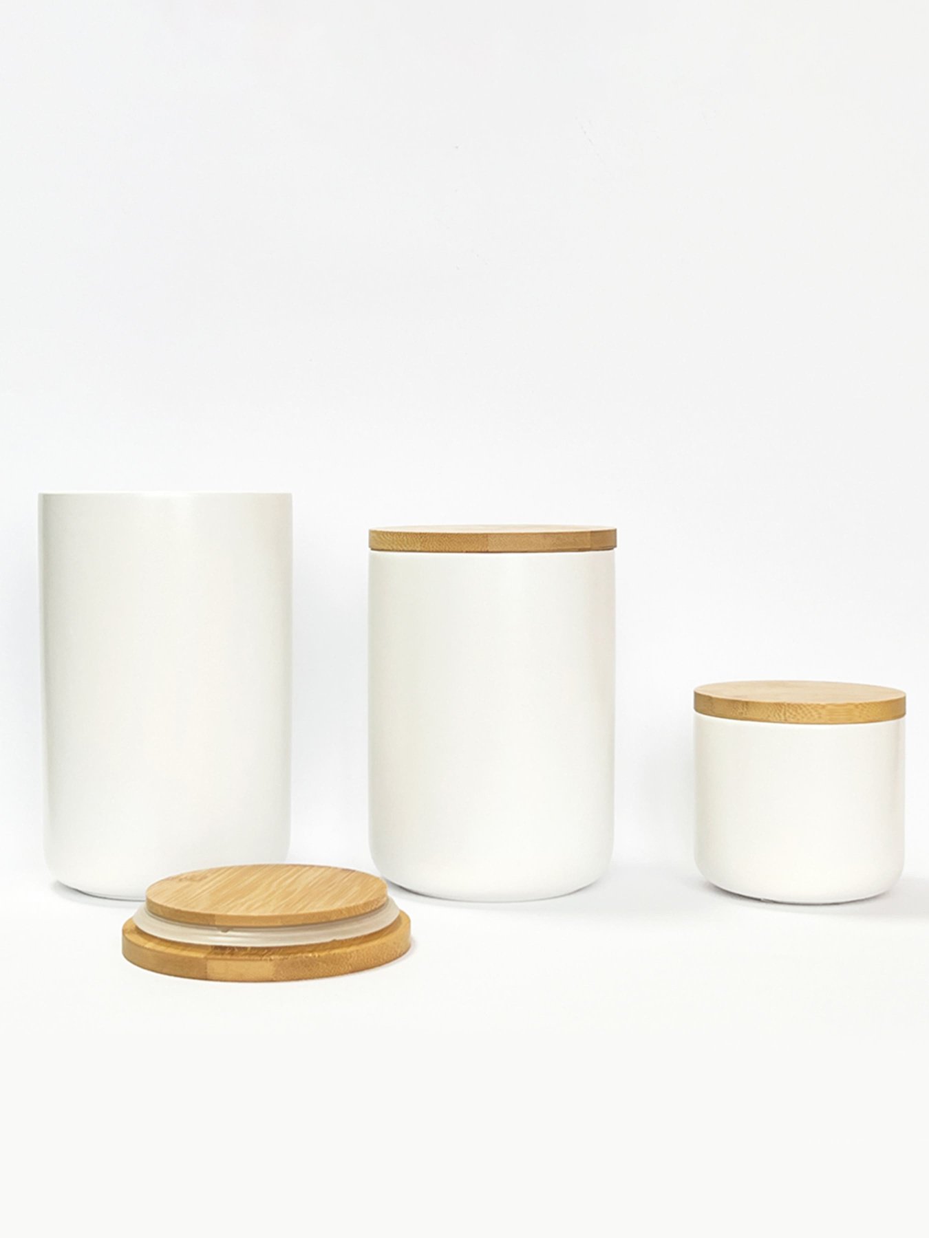 Емкость для хранения белая/дерево MBM HOME модель KP-13 S WHITE/WOOD Емкость для хранения белая/дерево MBM HOME модель KP-13 S WHITE/WOOD Фото