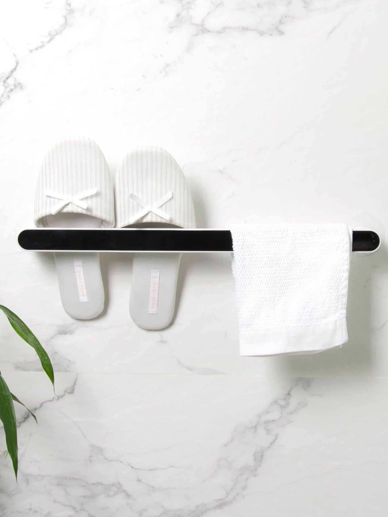 Тримач універсальний клейкий білий з чорним MBM HOME модель BP-30 WHITE/BLACK Фото