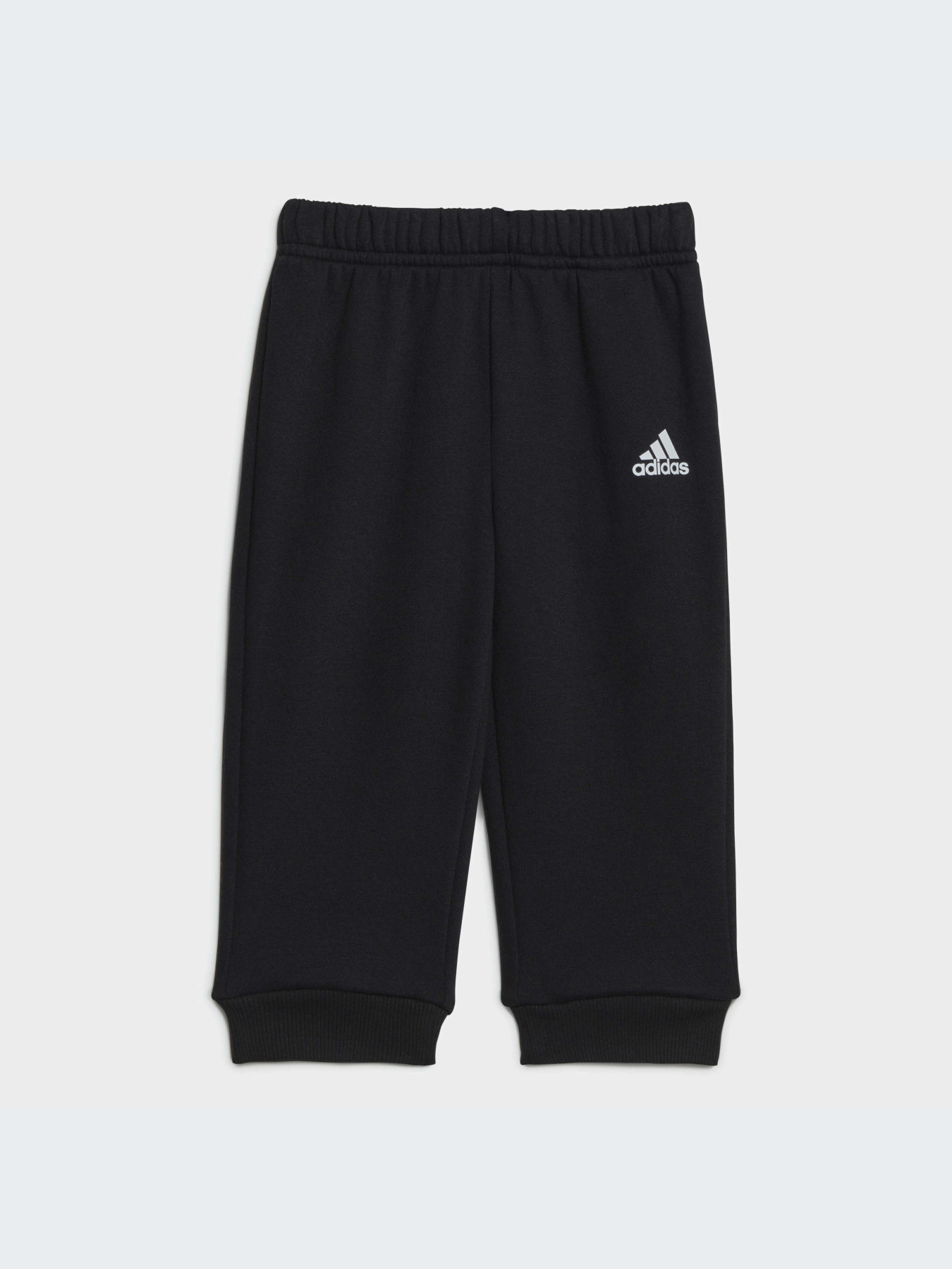 Костюмы Adidas модель HR5882 Костюмы Adidas модель HR5882 Фото