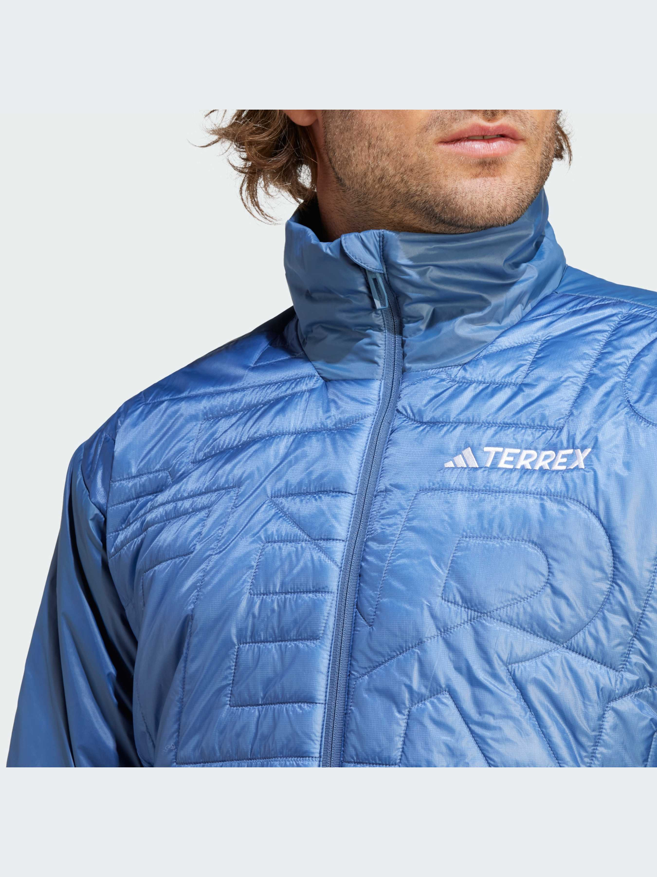 Куртки и дубленки Adidas модель IB4235 Куртки и дубленки Adidas модель IB4235 Фото