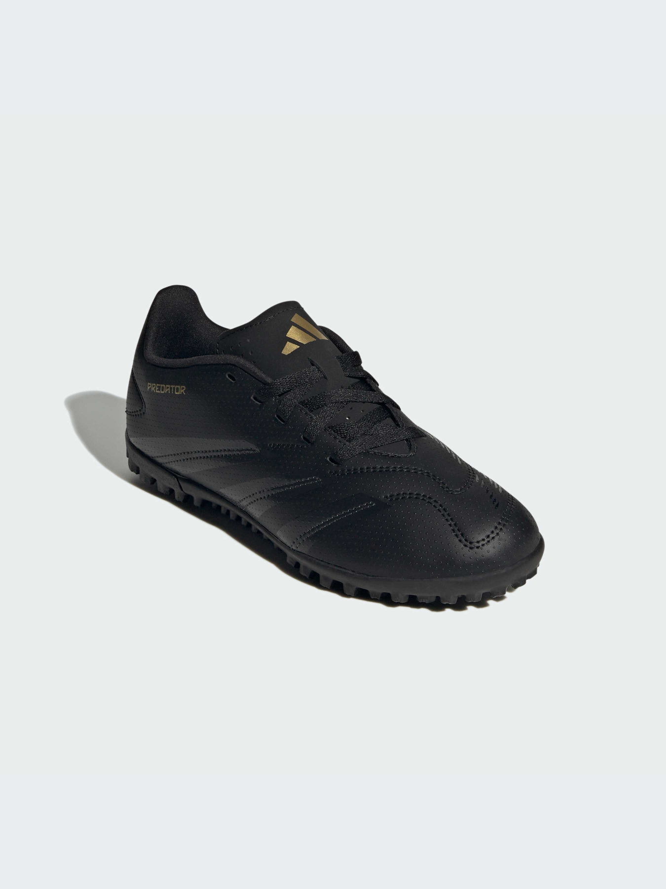 Кроссовки Adidas Predator модель IF6419 Кроссовки Adidas Predator модель IF6419 Фото
