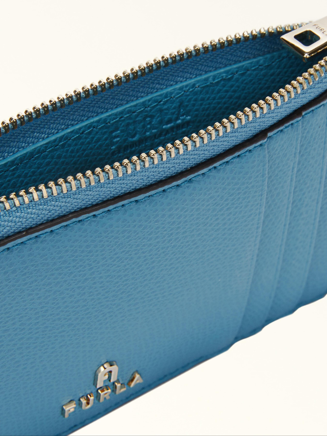 Кошельки Furla CAMELIA M ZIPPED CARD CASE модель WP00310ARE0002254S1007 Кошельки Furla CAMELIA M ZIPPED CARD CASE модель WP00310ARE0002254S1007 Фото