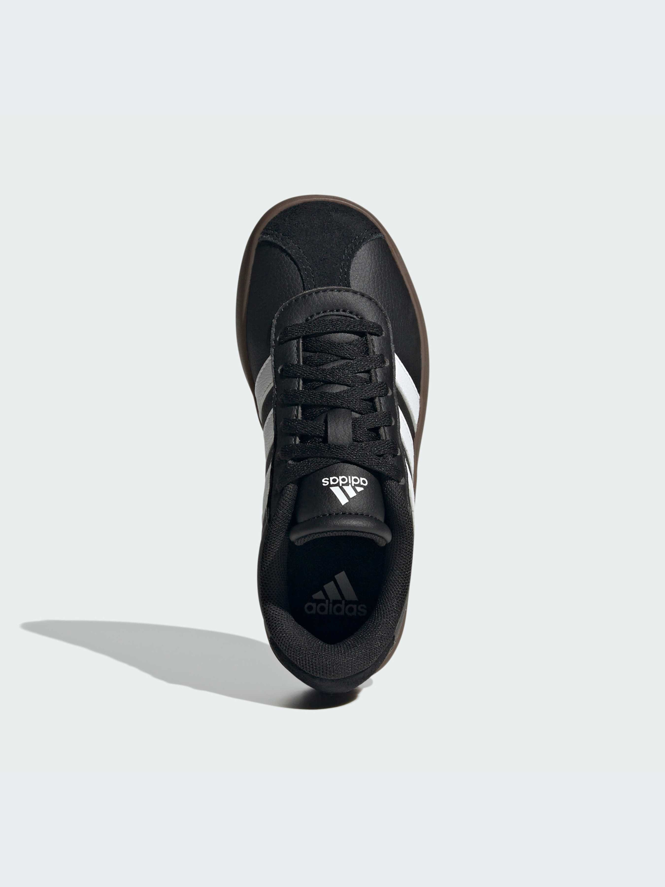 Кеди Adidas модель IE3630 Кеди Adidas модель IE3630 Фото