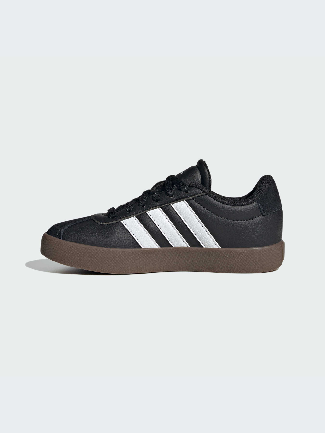 Кеди Adidas модель IE3630 Кеди Adidas модель IE3630 Фото