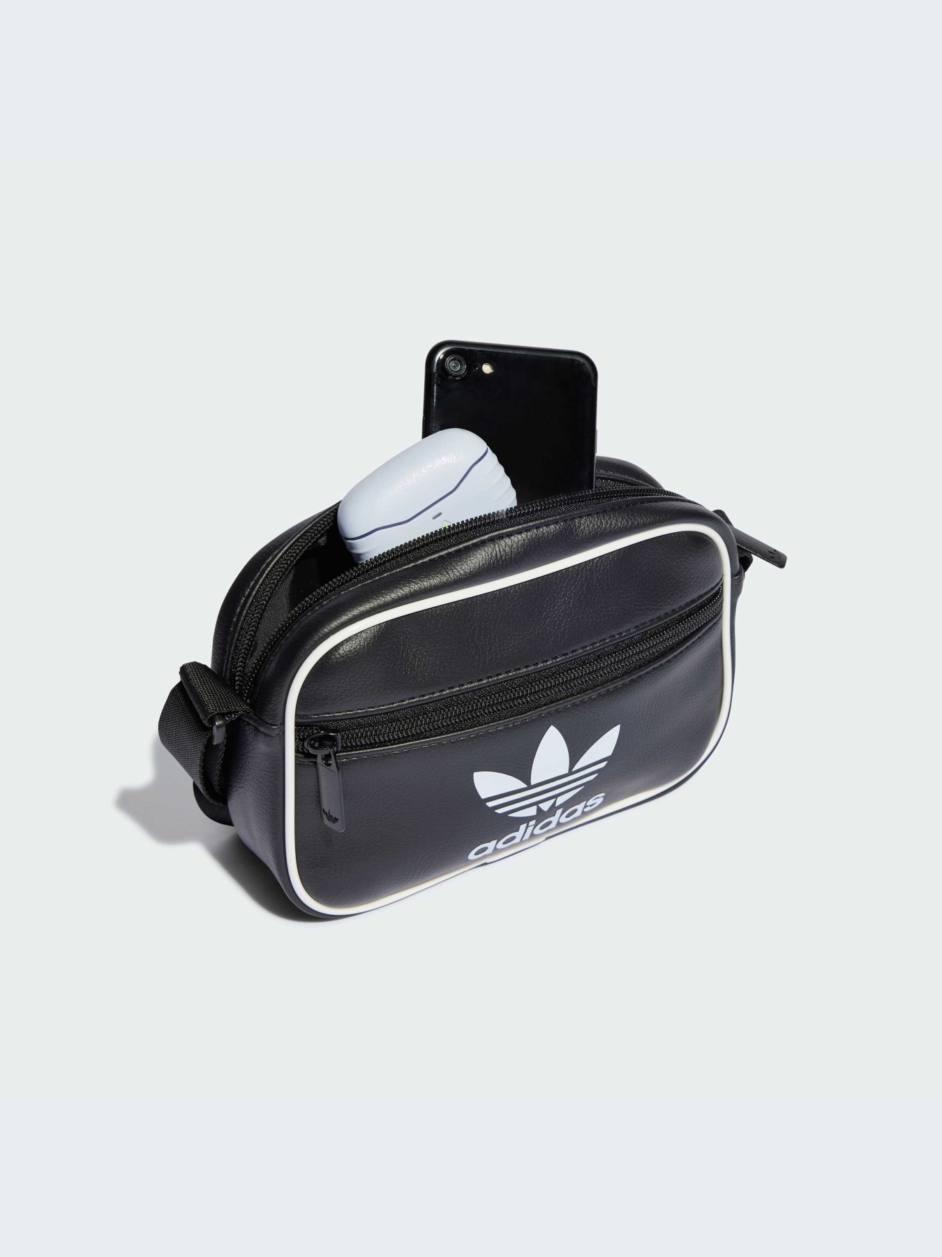 Сумки Adidas модель IT7598 Фото