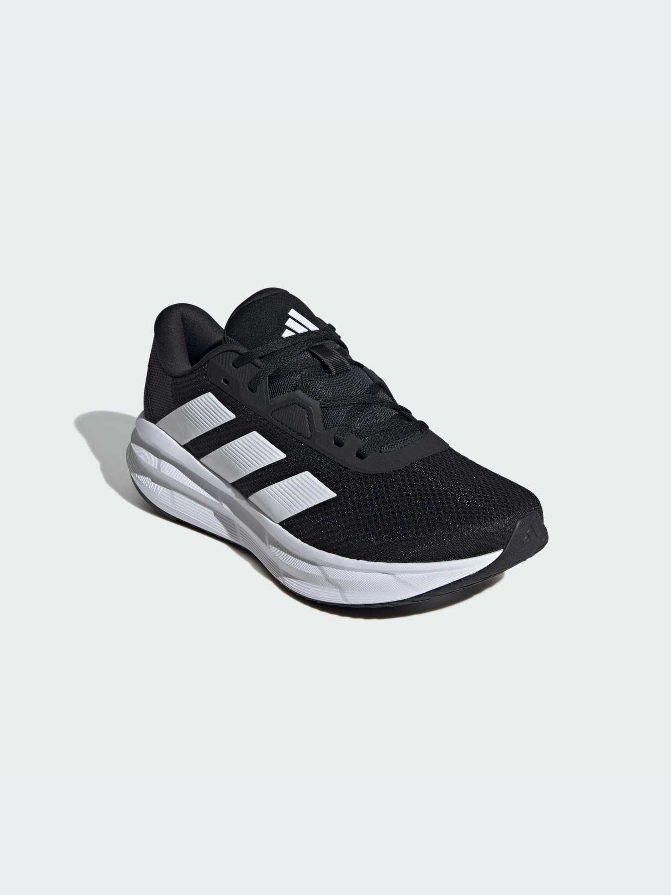 Кросівки Adidas Galaxy модель ID8760 Кросівки Adidas Galaxy модель ID8760 Фото