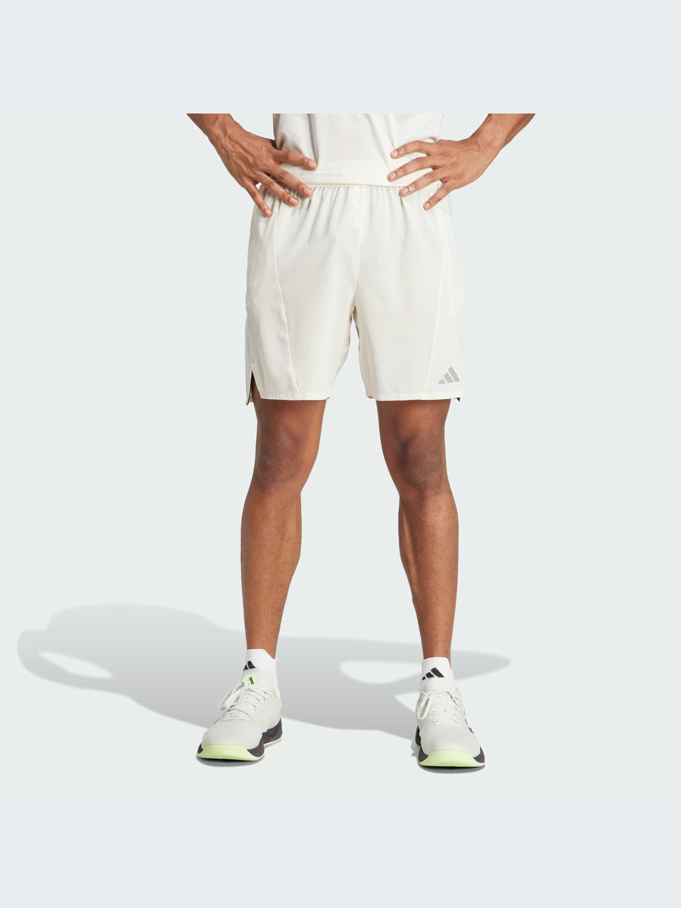 Шорты Adidas модель IS3733 Фото