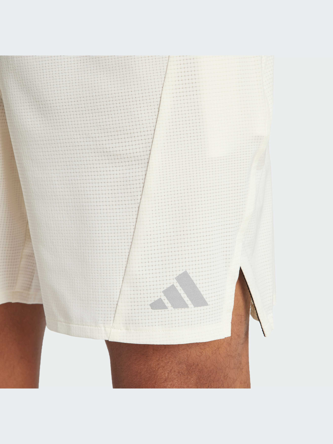 Шорты Adidas модель IS3733 Фото