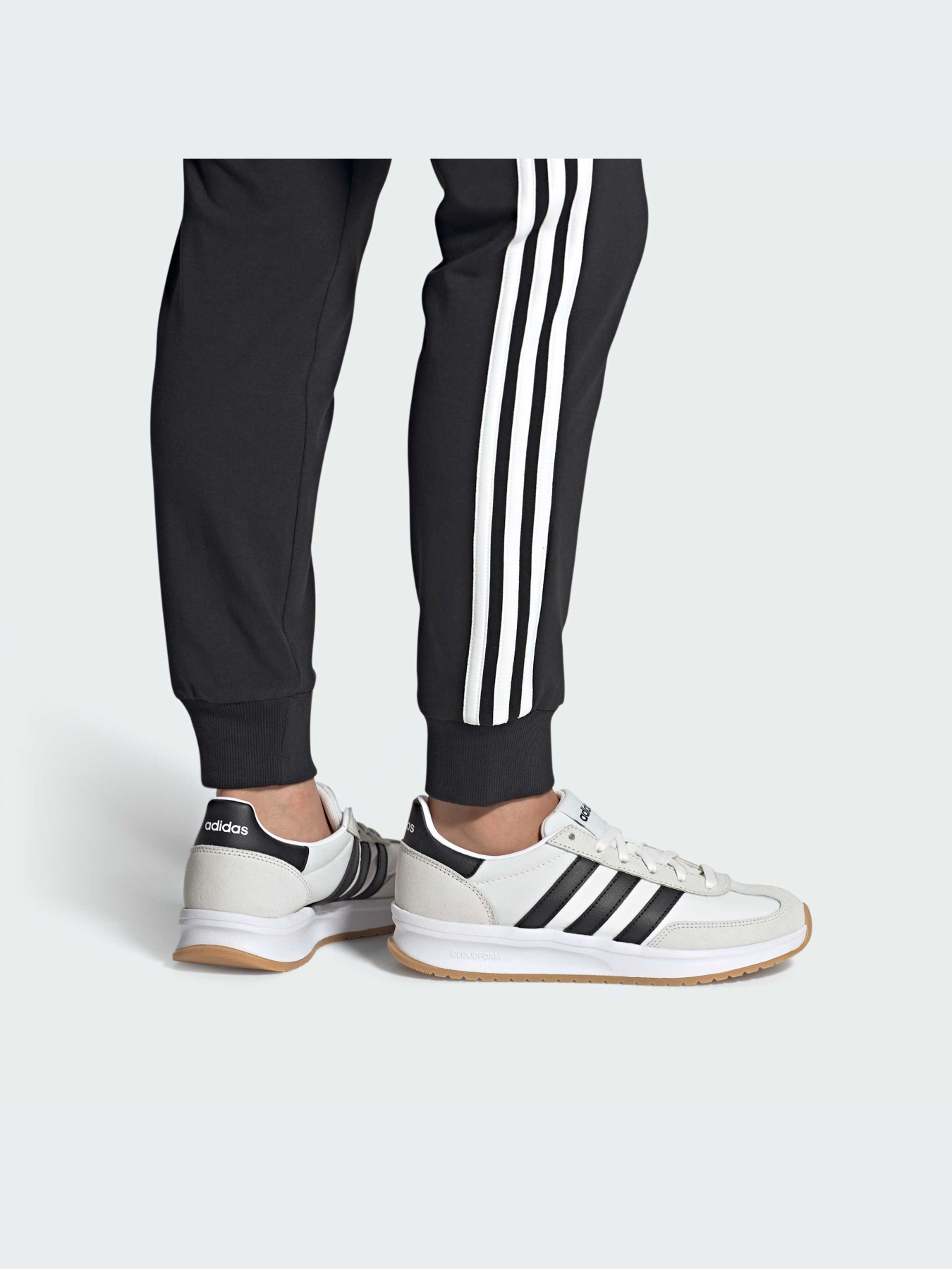 Кросівки Adidas модель IH8594 Фото
