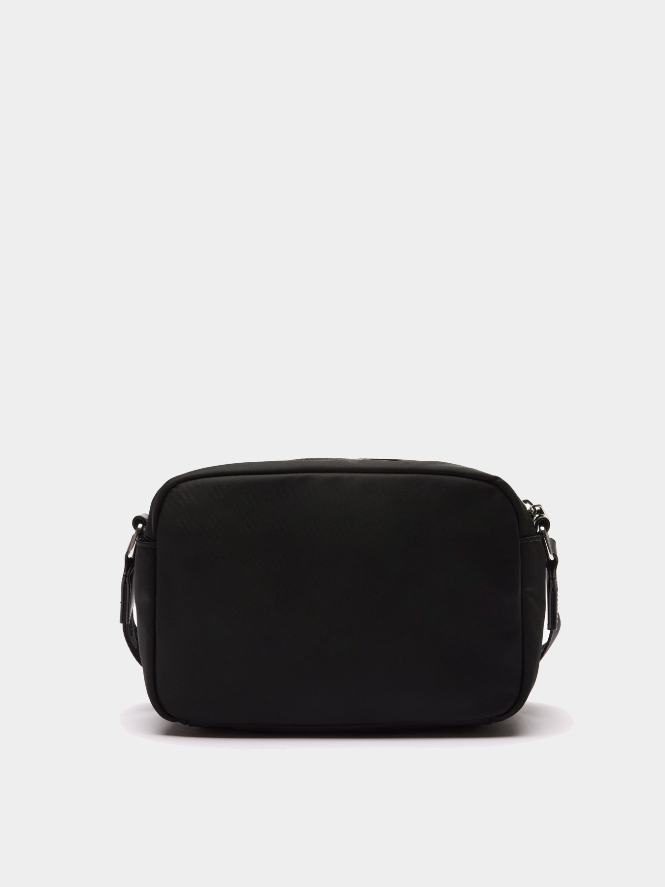 Сумки Lacoste Active Daily модель NU4489SG000 Сумки Lacoste Active Daily модель NU4489SG000 Фото