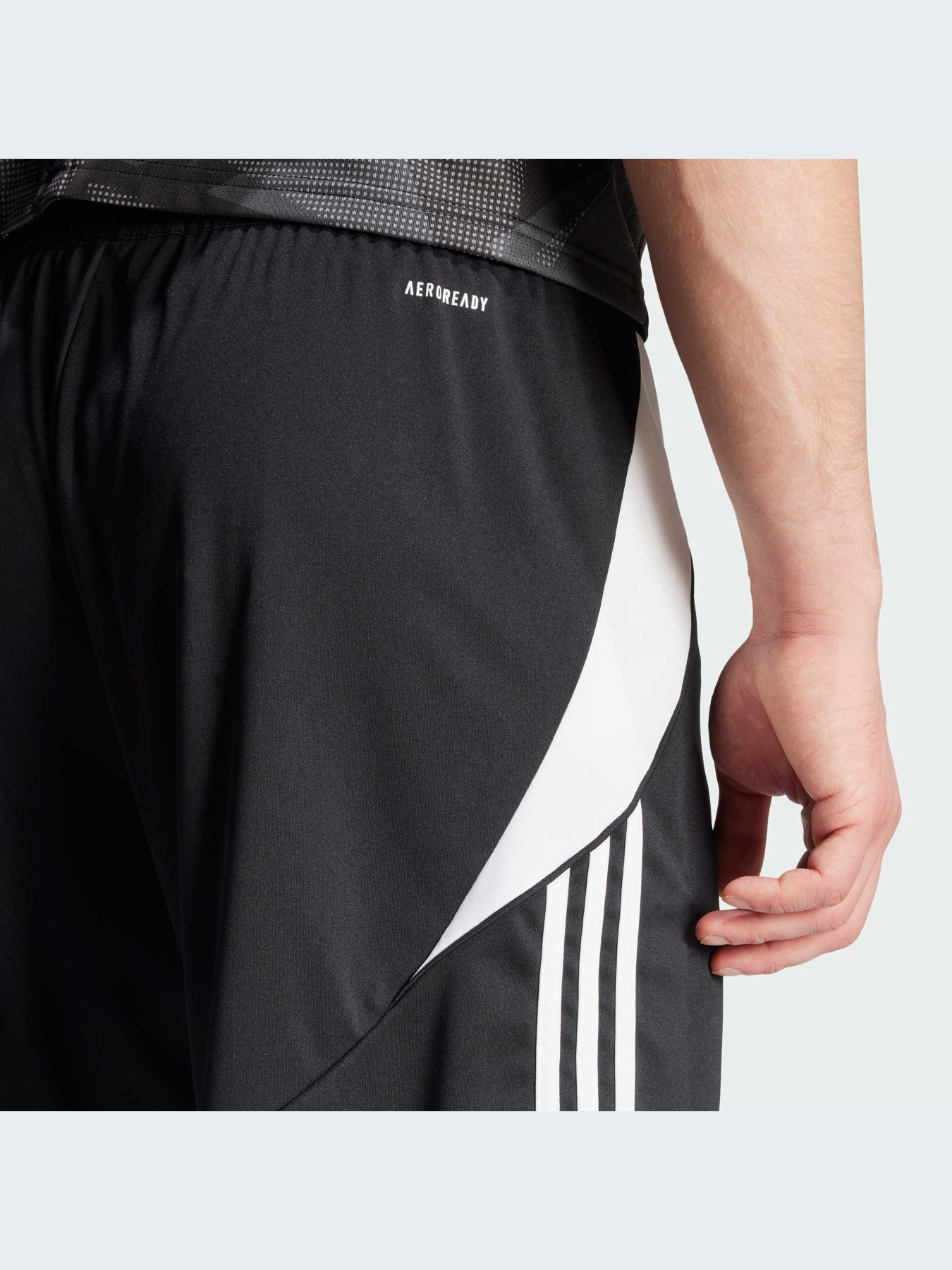 Шорты Adidas Tiro модель IR9376 Фото