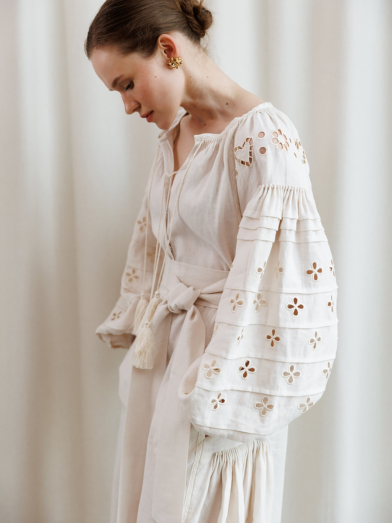 Вишиванки Embroidered Gem модель 05241 Фото