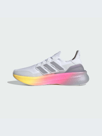 Кроссовки Adidas Ultraboost модель ID8810 Фото