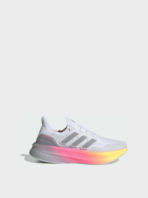Кросівки Adidas Ultraboost модель ID8840 Фото