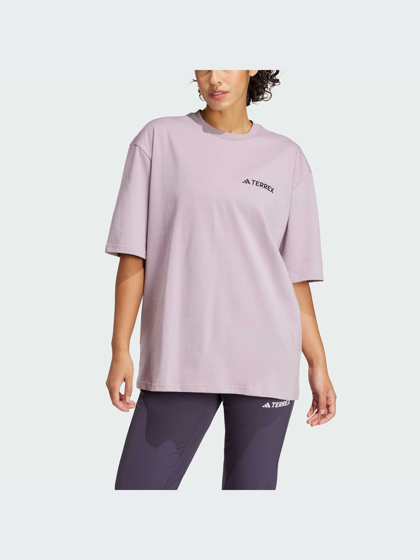 Футболки и поло Adidas модель IZ0456 Футболки и поло Adidas модель IZ0456 Фото