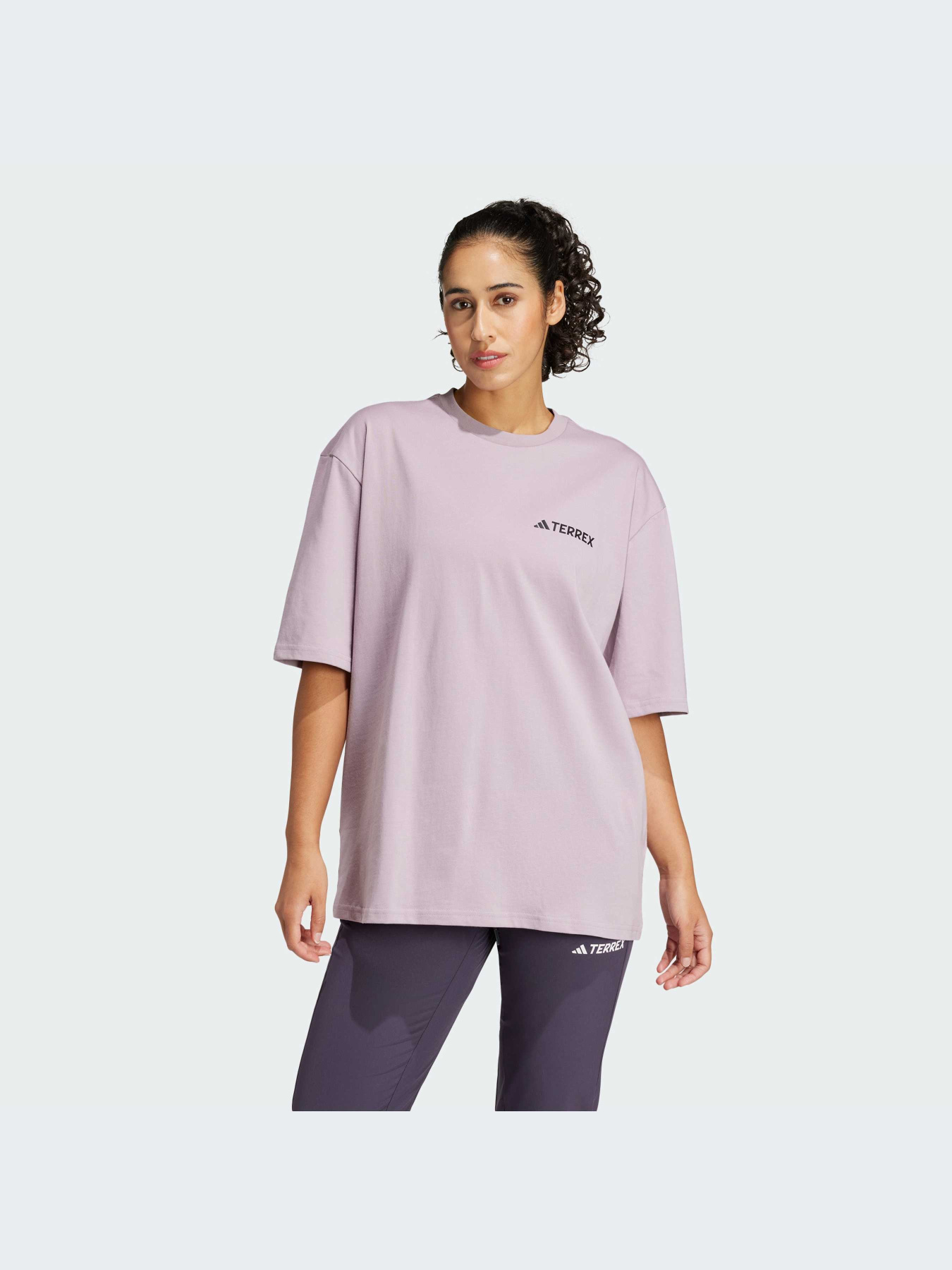 Футболки и поло Adidas модель IZ0456 Футболки и поло Adidas модель IZ0456 Фото