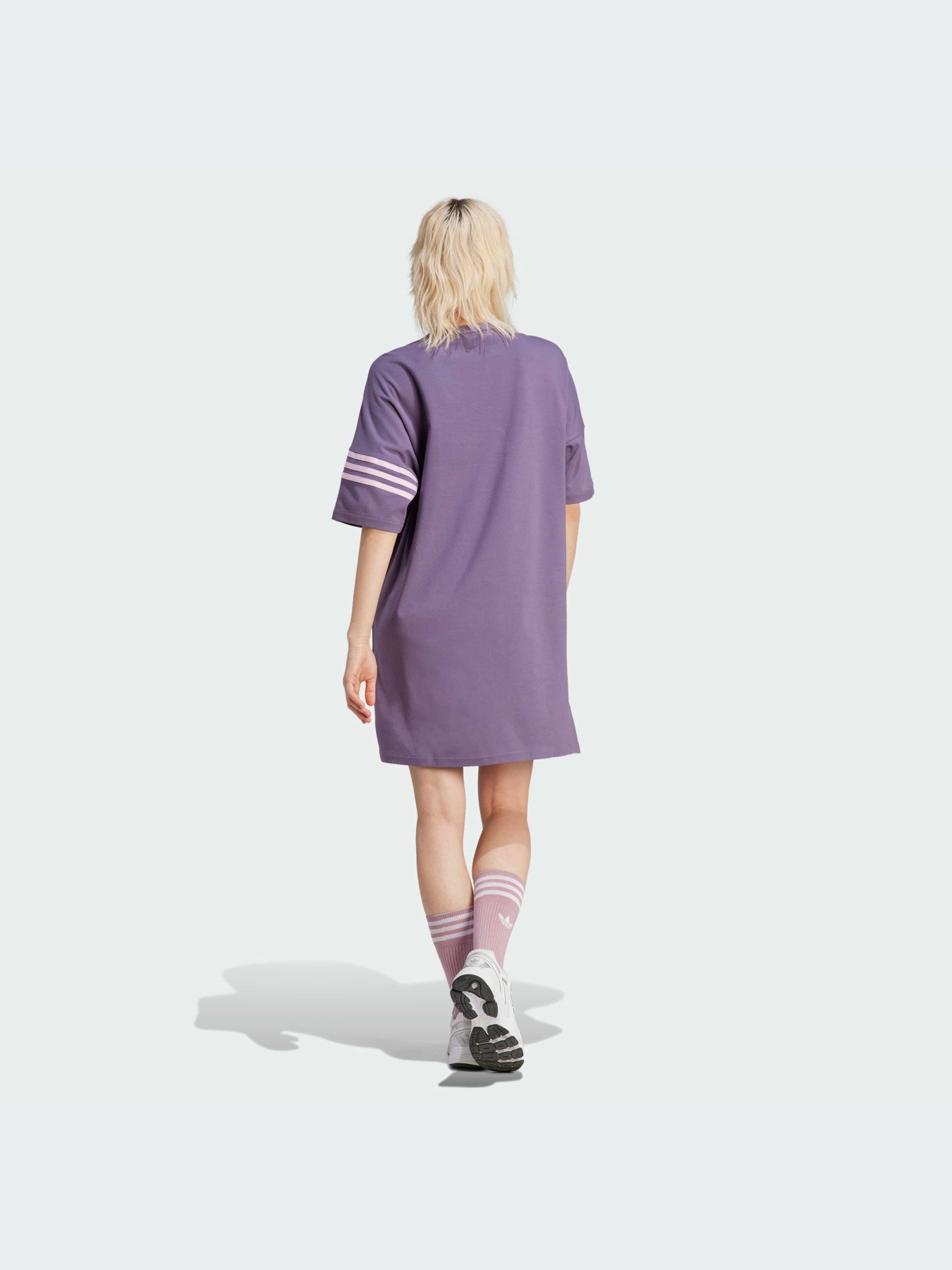 Платья Adidas Adicolor модель IP6511 Фото