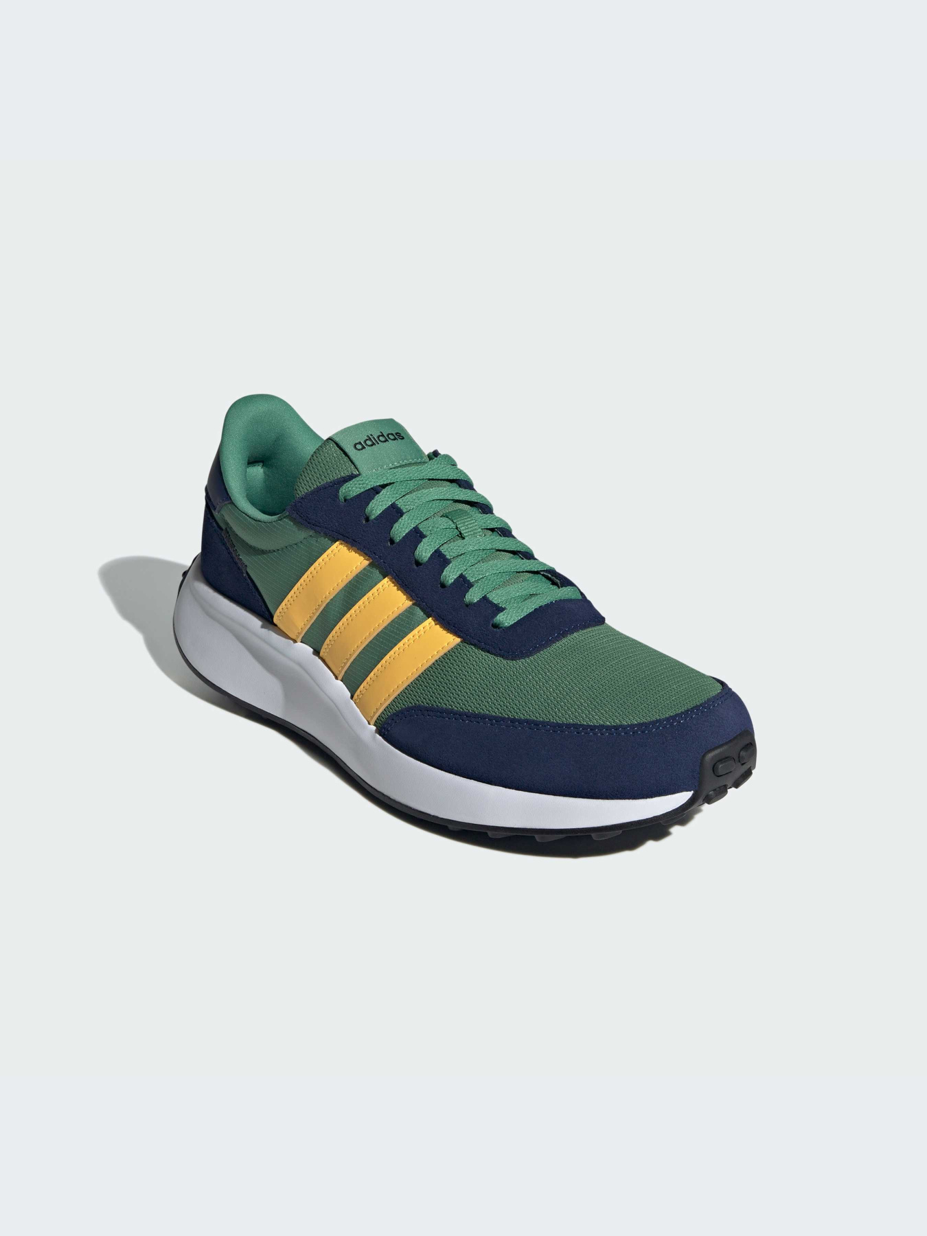 Кросівки Adidas модель IF3709 Кросівки Adidas модель IF3709 Фото
