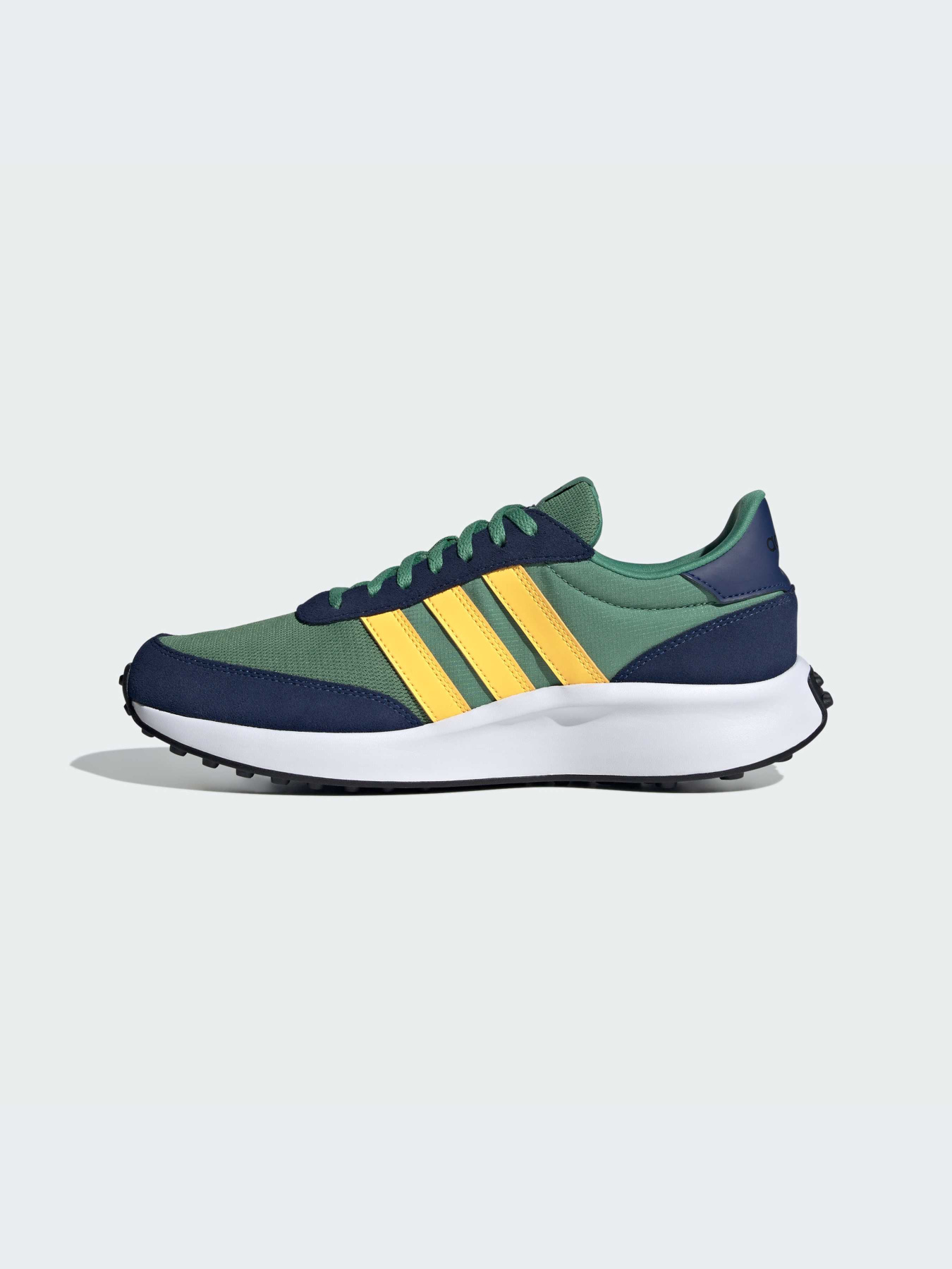 Кросівки Adidas модель IF3709 Кросівки Adidas модель IF3709 Фото