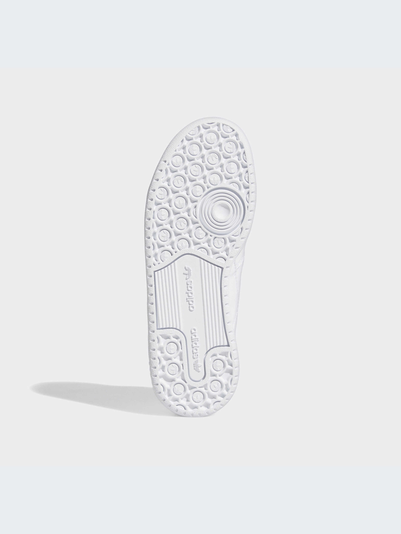 Кроссовки Adidas Forum модель FY7981 Кроссовки Adidas Forum модель FY7981 Фото
