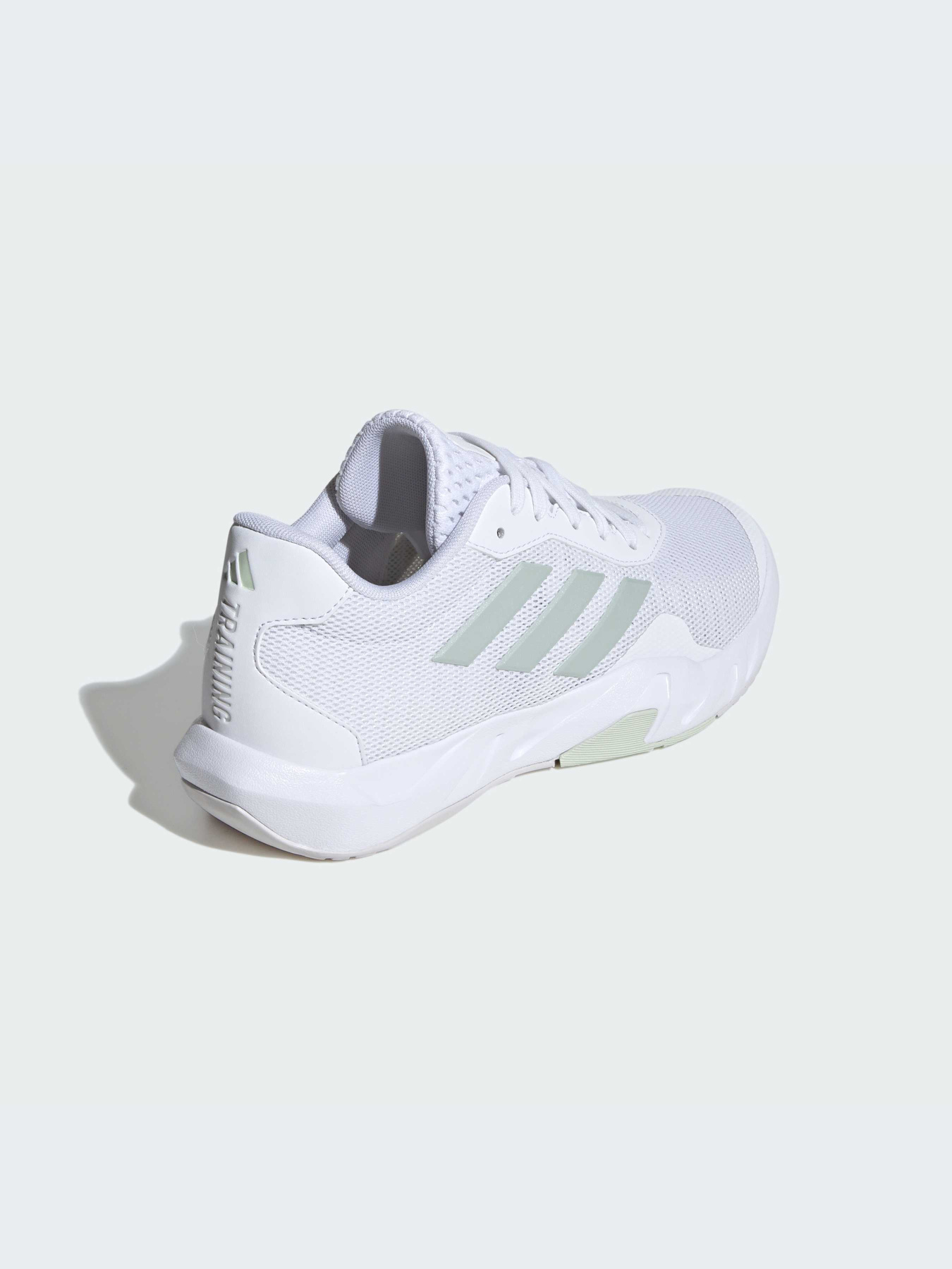 Кроссовки Adidas модель ID8639 Кроссовки Adidas модель ID8639 Фото