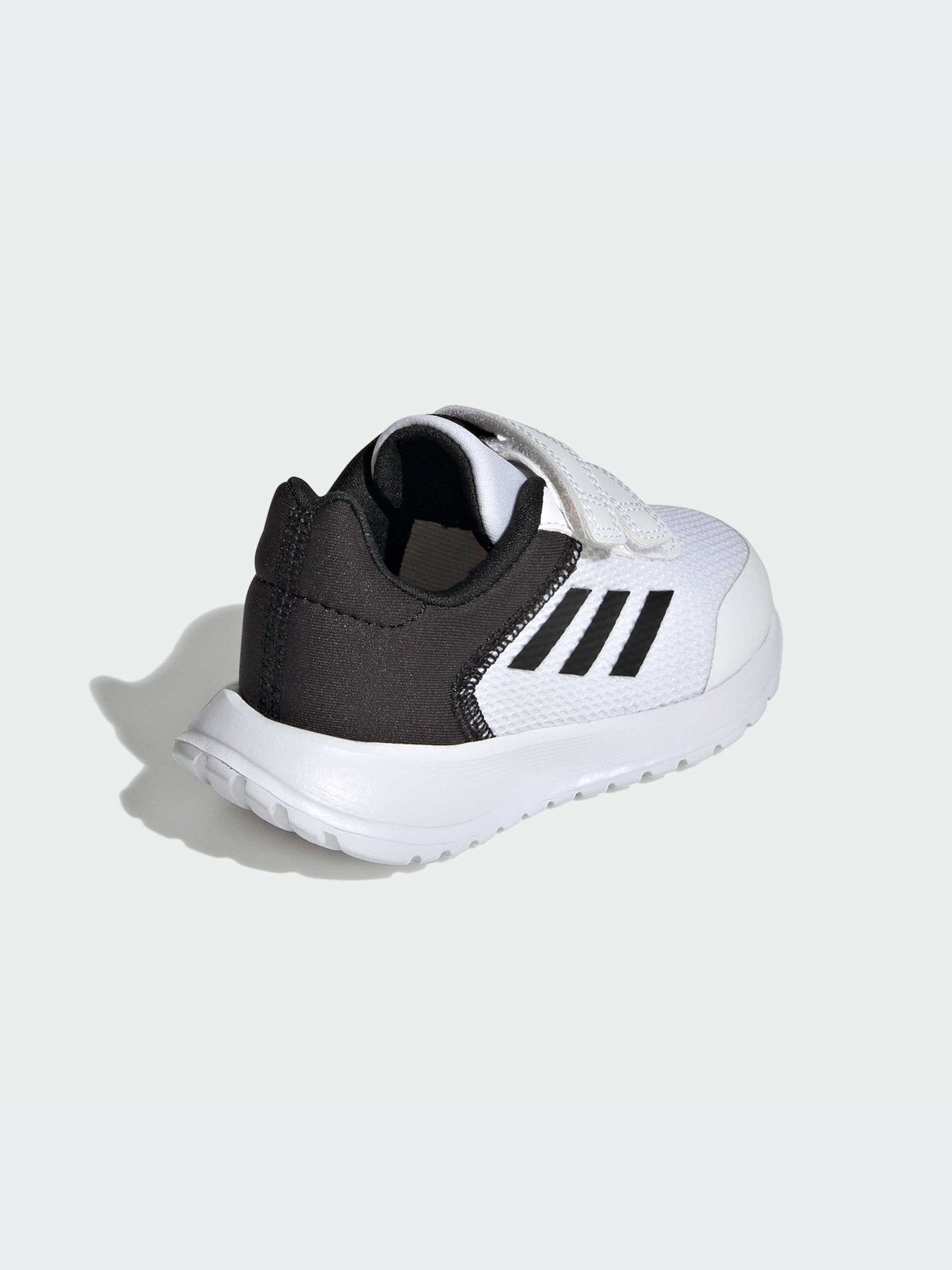Кроссовки Adidas модель IF0357 Фото