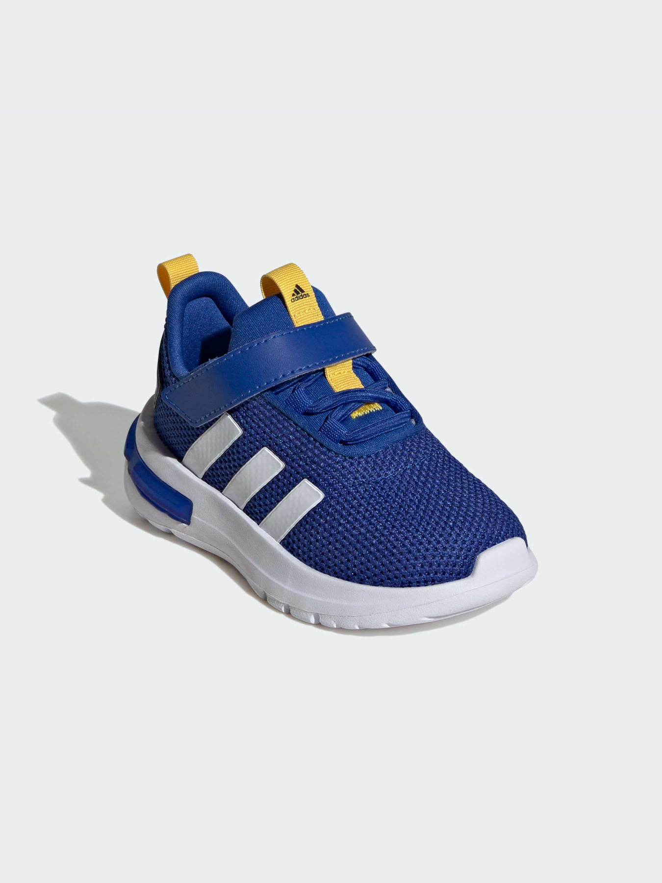 Кроссовки Adidas Racer модель IE6415 Кроссовки Adidas Racer модель IE6415 Фото