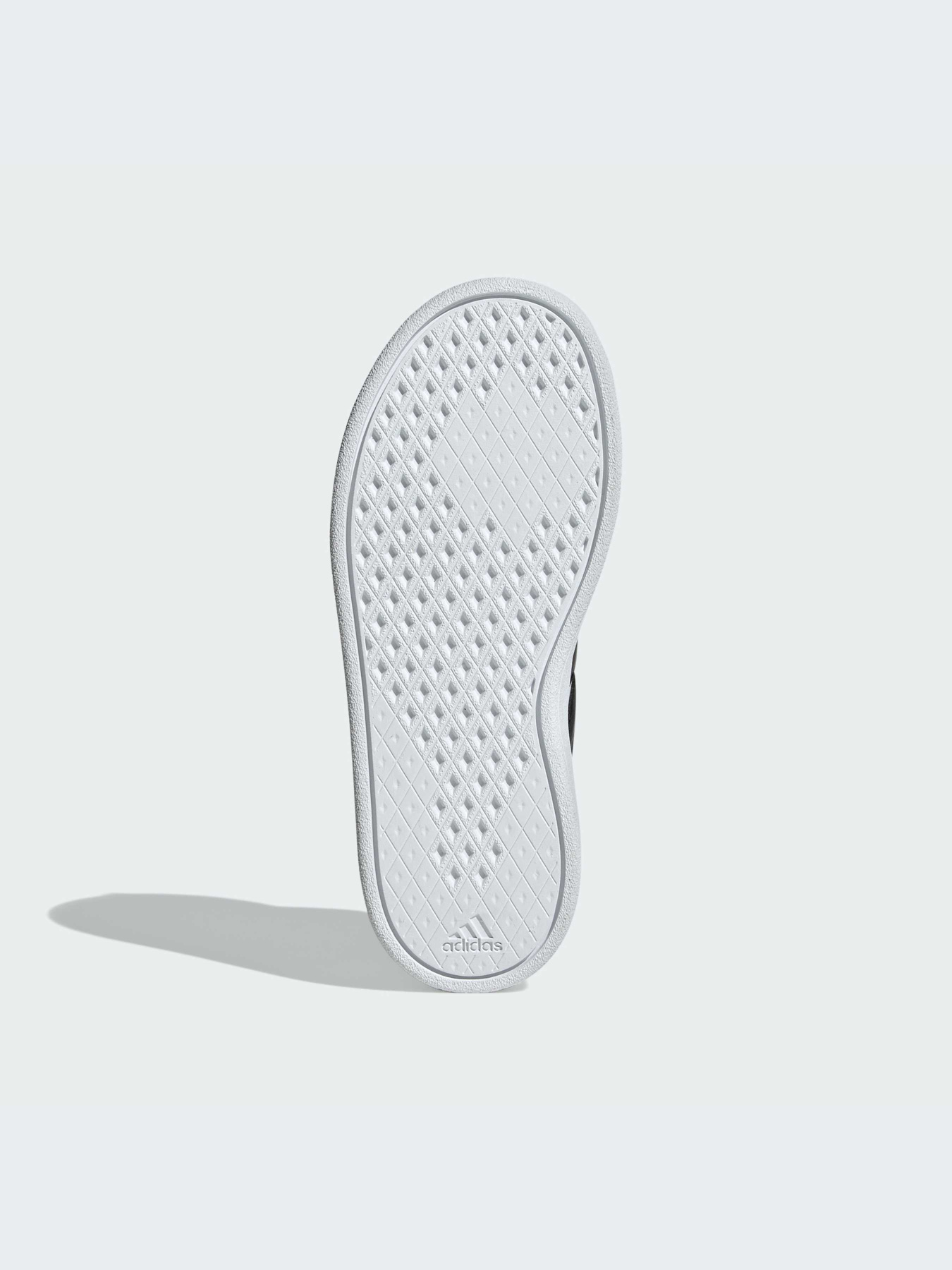 Кросівки Adidas модель IE3792 Кросівки Adidas модель IE3792 Фото
