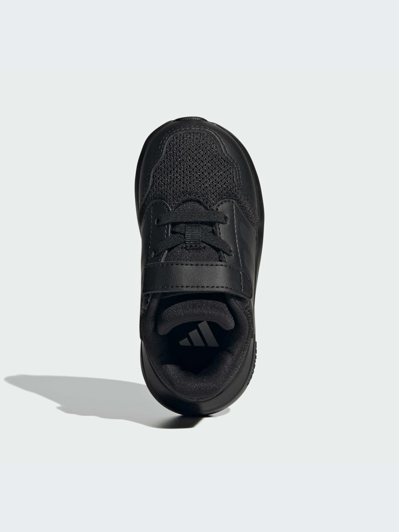 Кроссовки Adidas модель IE6012 Кроссовки Adidas модель IE6012 Фото
