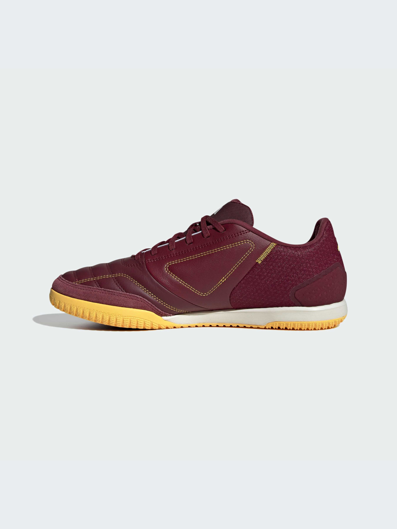 Кросівки Adidas модель IE7549 Кросівки Adidas модель IE7549 Фото