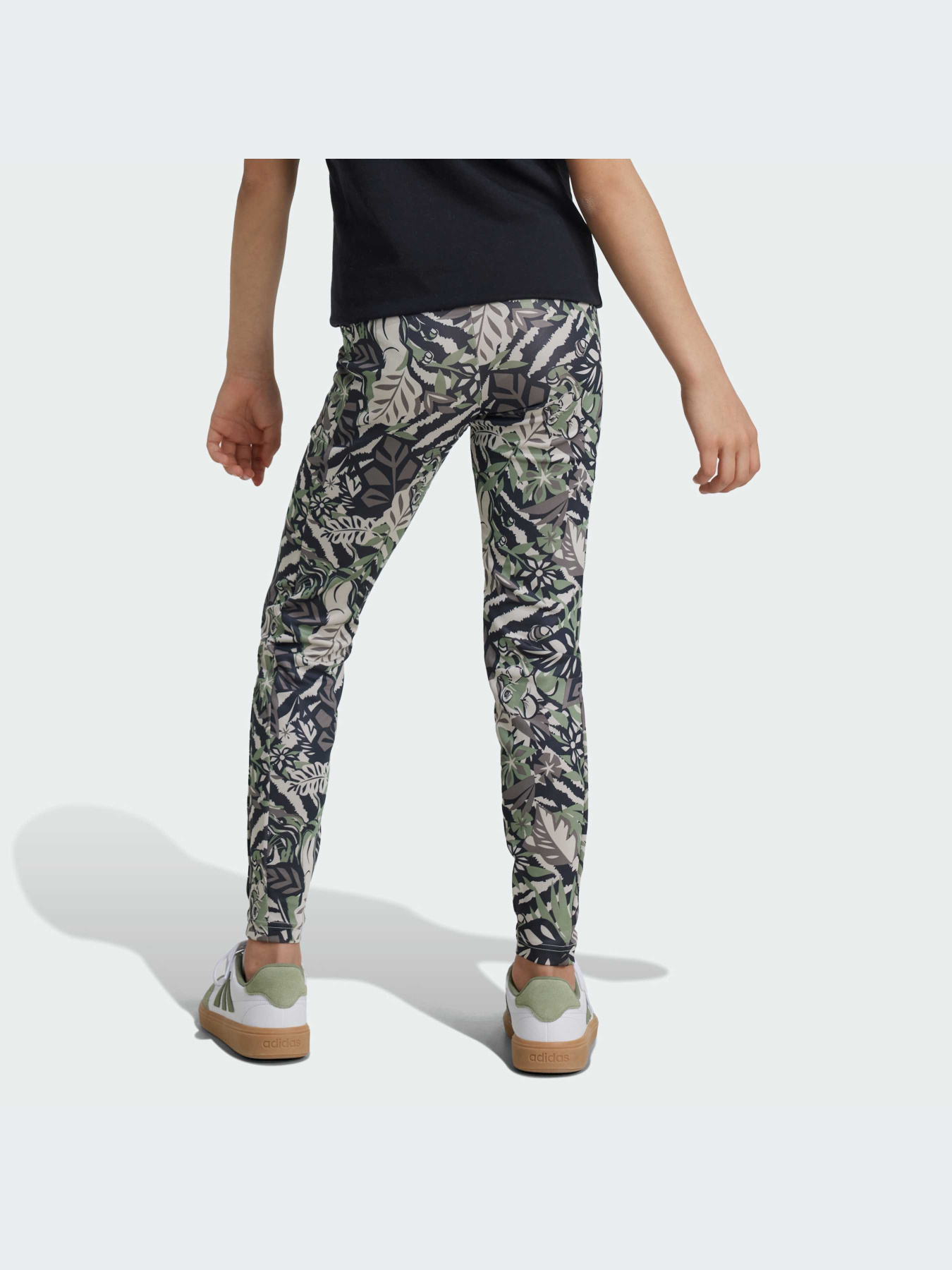 Штани Adidas x Disney модель IV7356 Штани Adidas x Disney модель IV7356 Фото