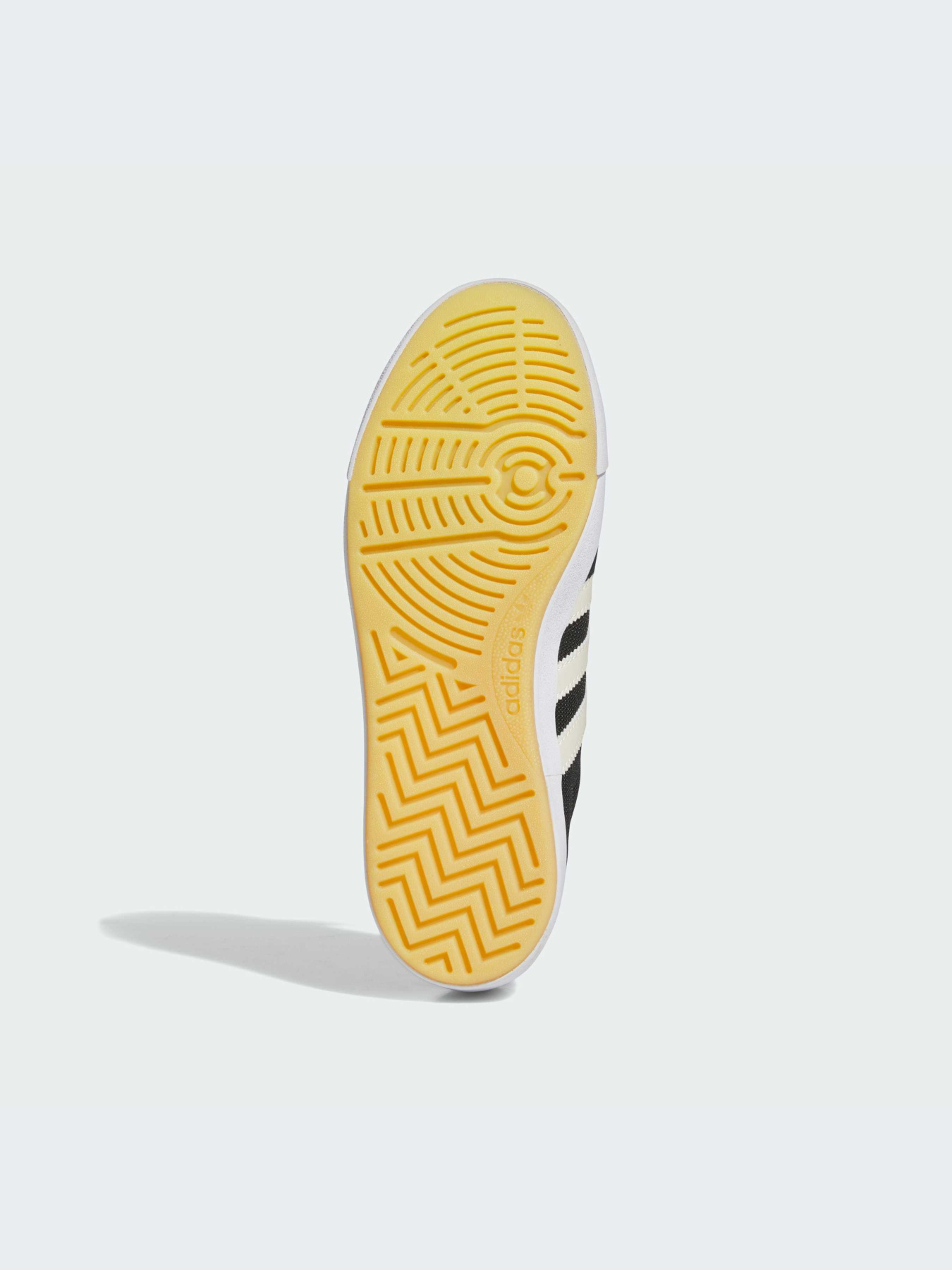 Кеди Adidas модель IG4115 Кеди Adidas модель IG4115 Фото