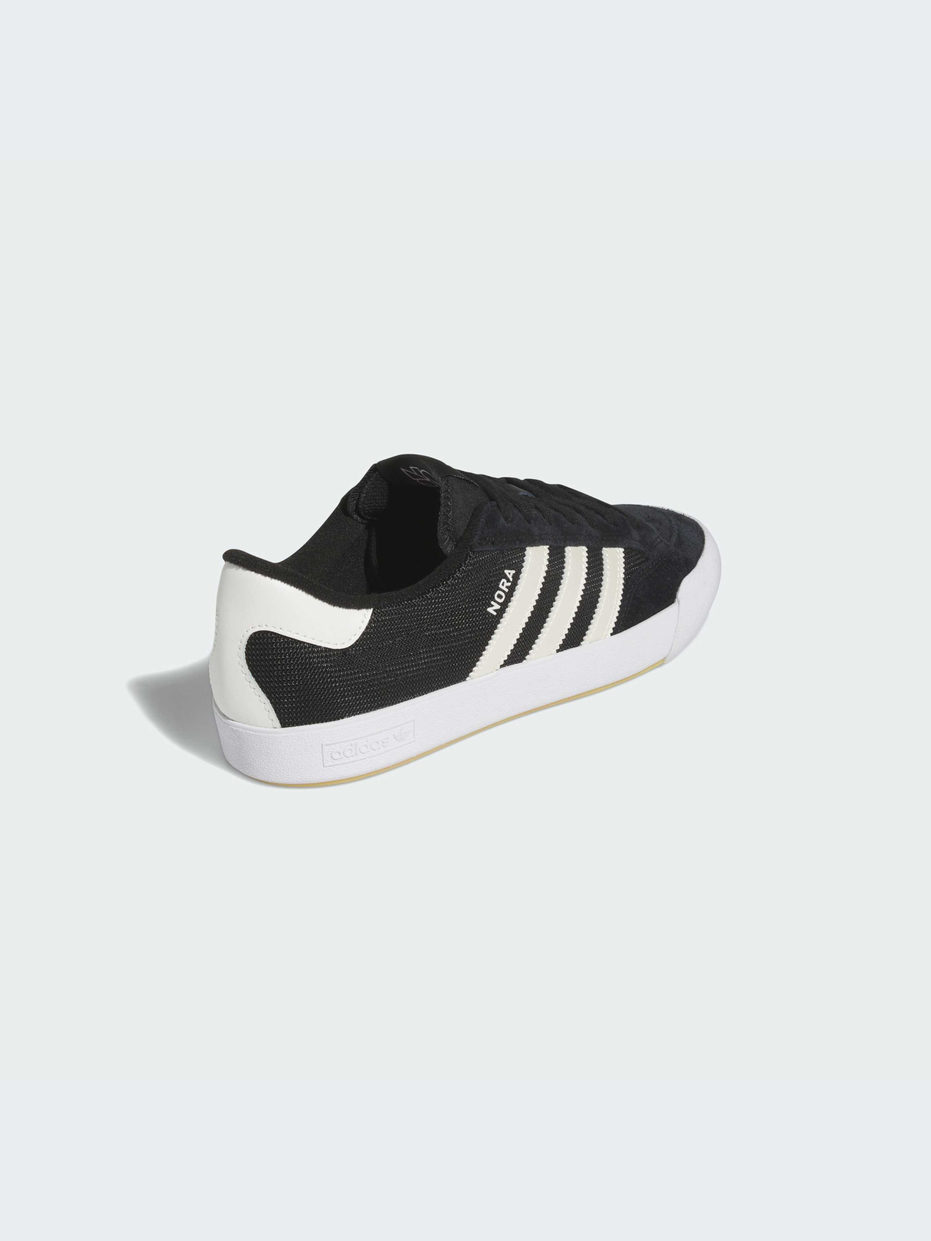 Кеди Adidas модель IG4115 Кеди Adidas модель IG4115 Фото