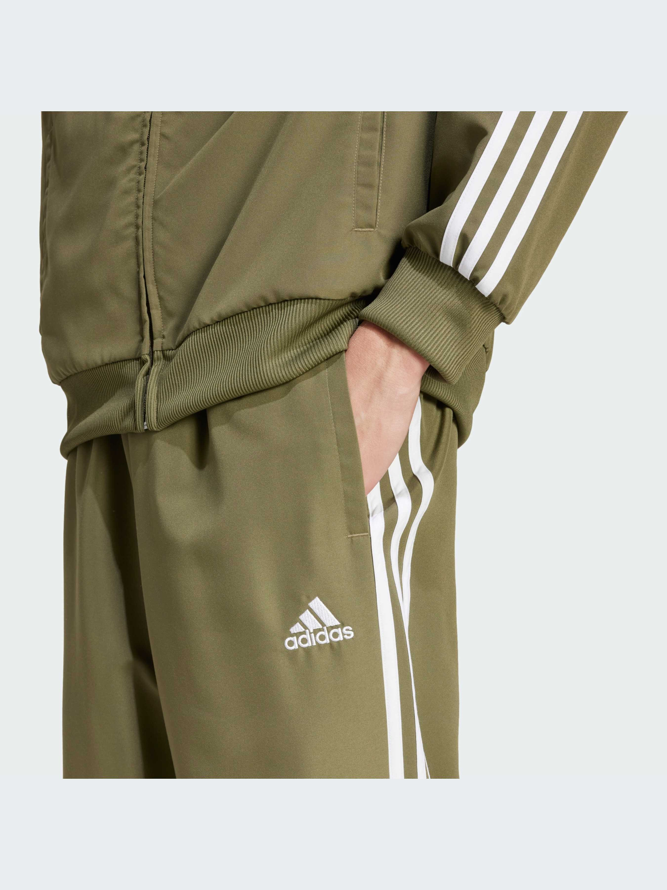 Костюмы Adidas модель IY6655 Костюмы Adidas модель IY6655 Фото