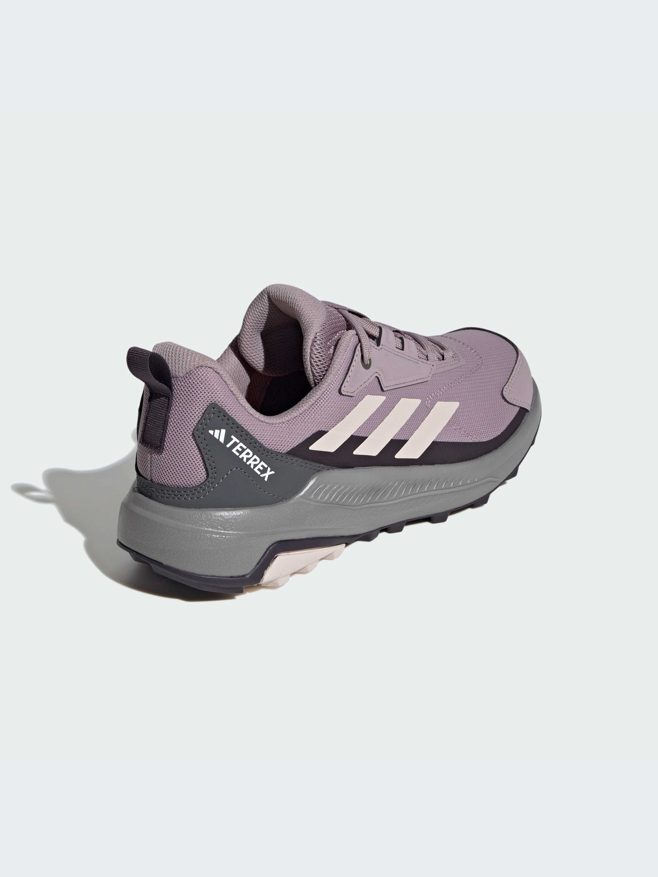 Кросівки Adidas модель ID3465 Кросівки Adidas модель ID3465 Фото
