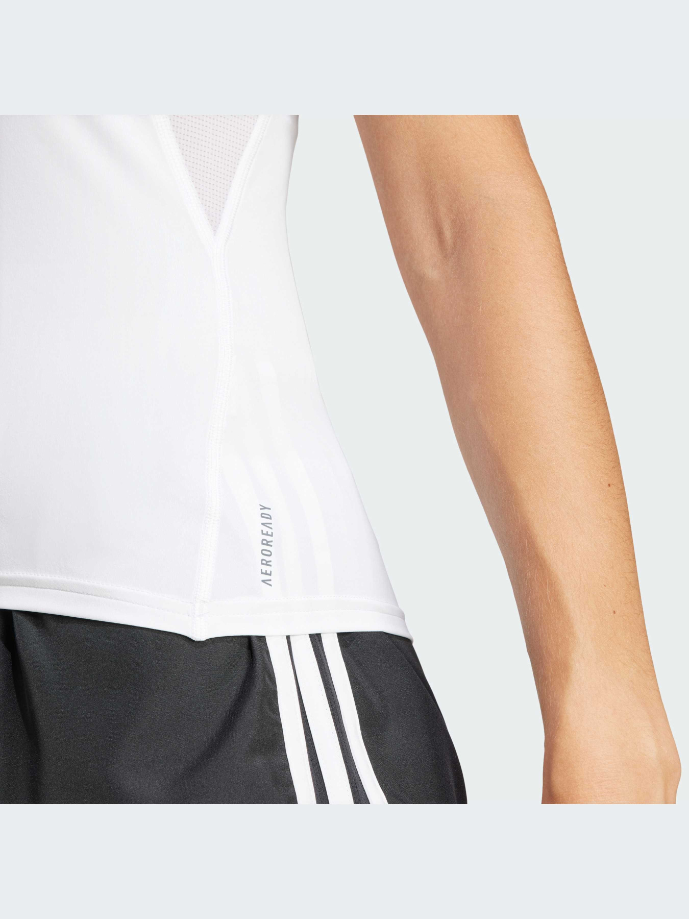 Футболки и поло Adidas модель IN1173 Фото