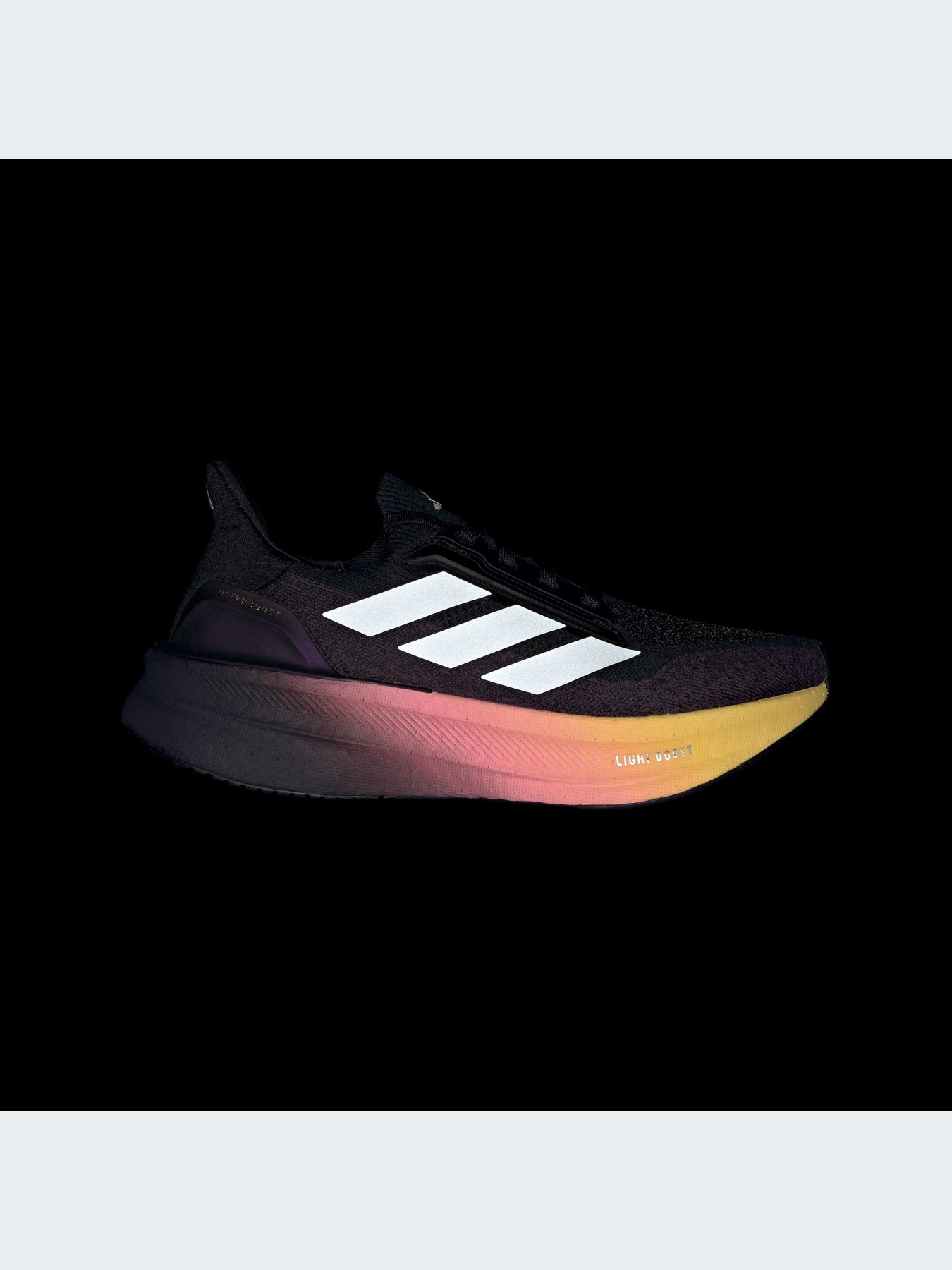 Кросівки Adidas Ultraboost модель JI1334 Кросівки Adidas Ultraboost модель JI1334 Фото