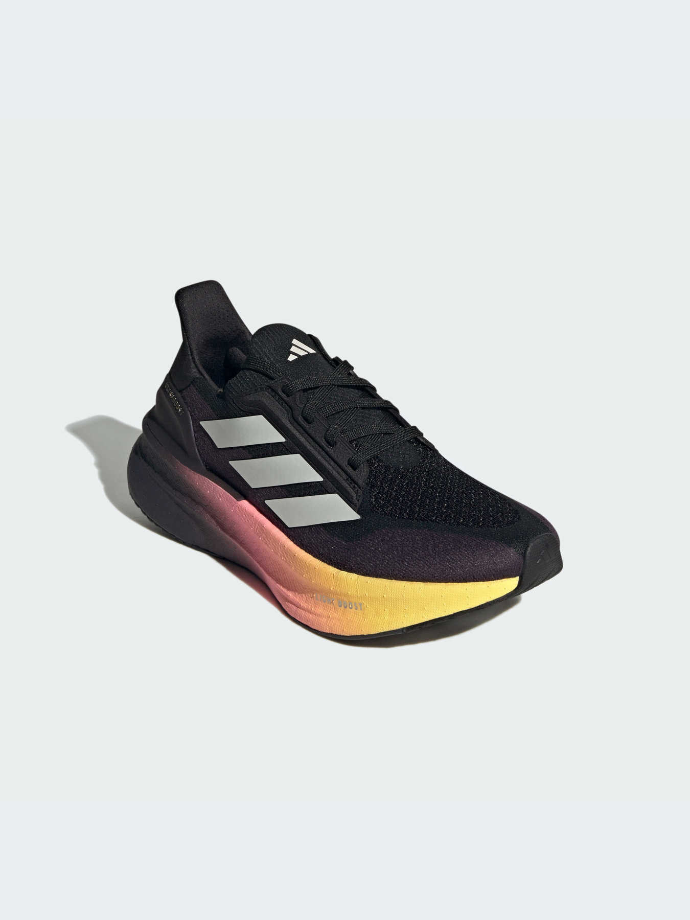 Кросівки Adidas Ultraboost модель JI1334 Кросівки Adidas Ultraboost модель JI1334 Фото