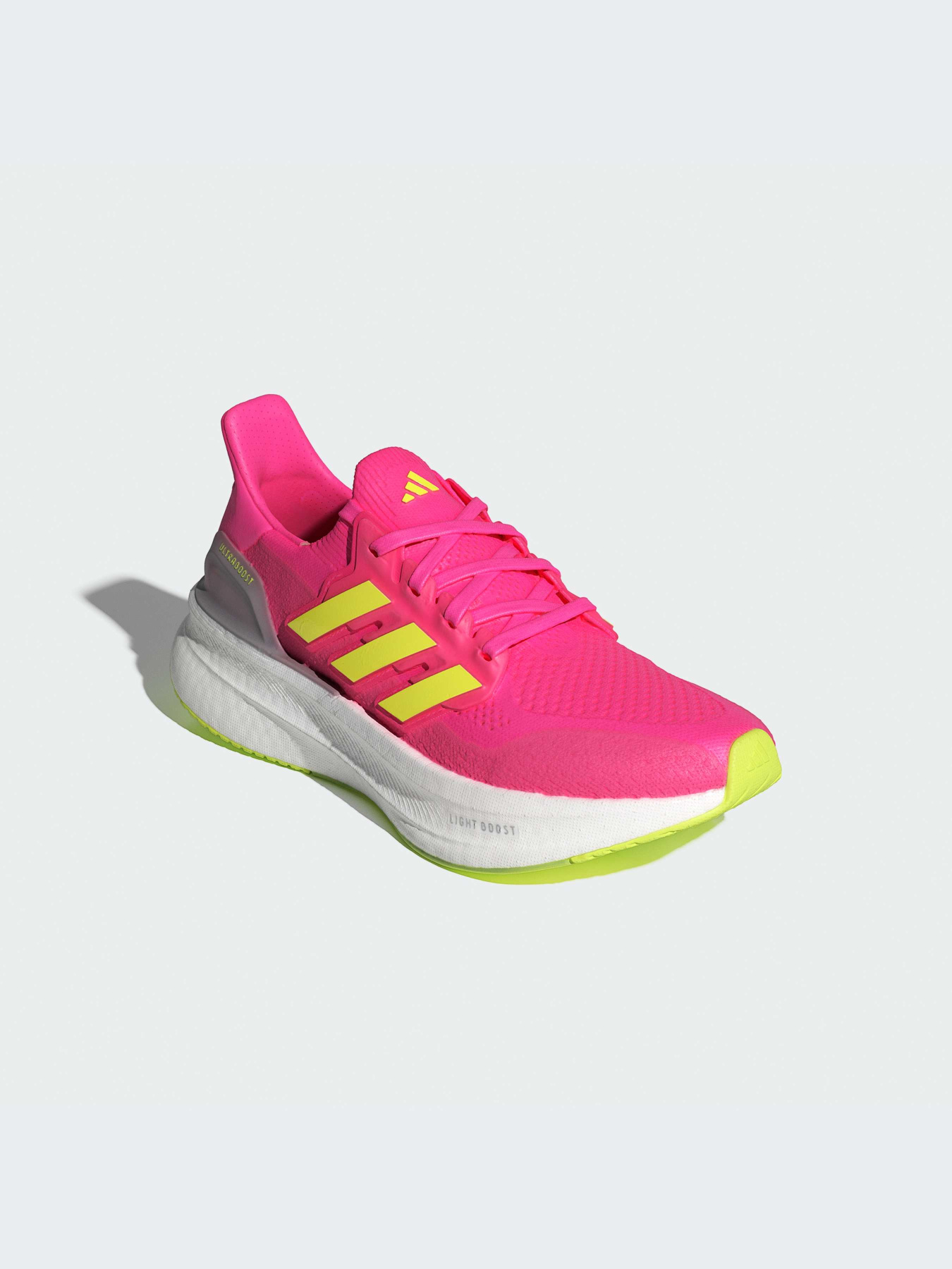 Кроссовки Adidas Ultraboost модель ID8844 Кроссовки Adidas Ultraboost модель ID8844 Фото