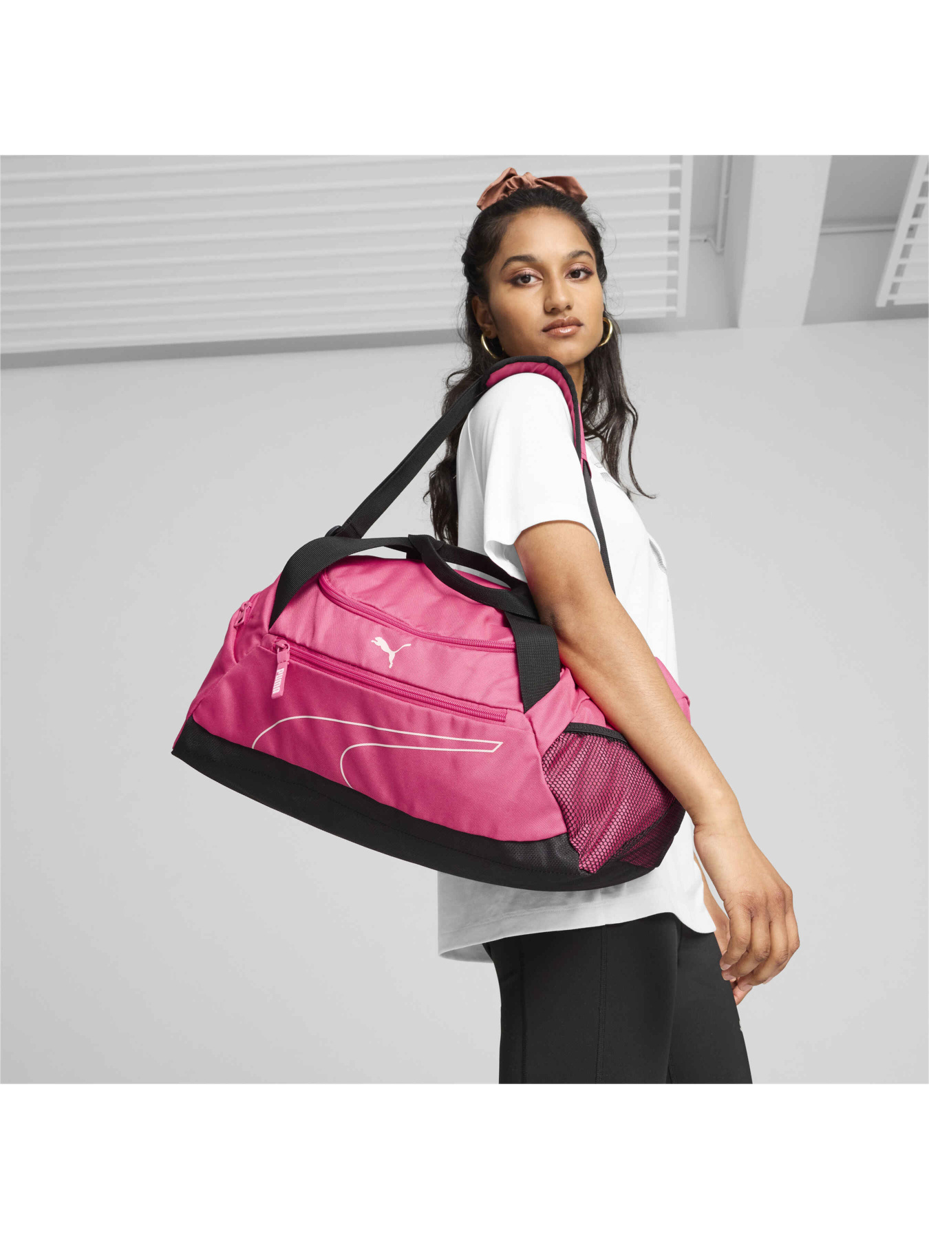 Сумки PUMA Fundamentals Sports Bag S модель 090331 Сумки PUMA Fundamentals Sports Bag S модель 090331 Фото