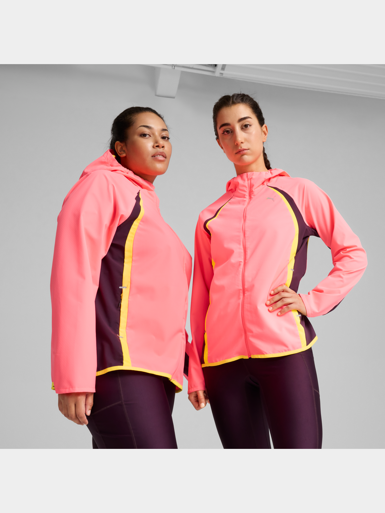 Куртки и дубленки PUMA Run Ultrwe Raincell Jacket W модель 525753 Фото