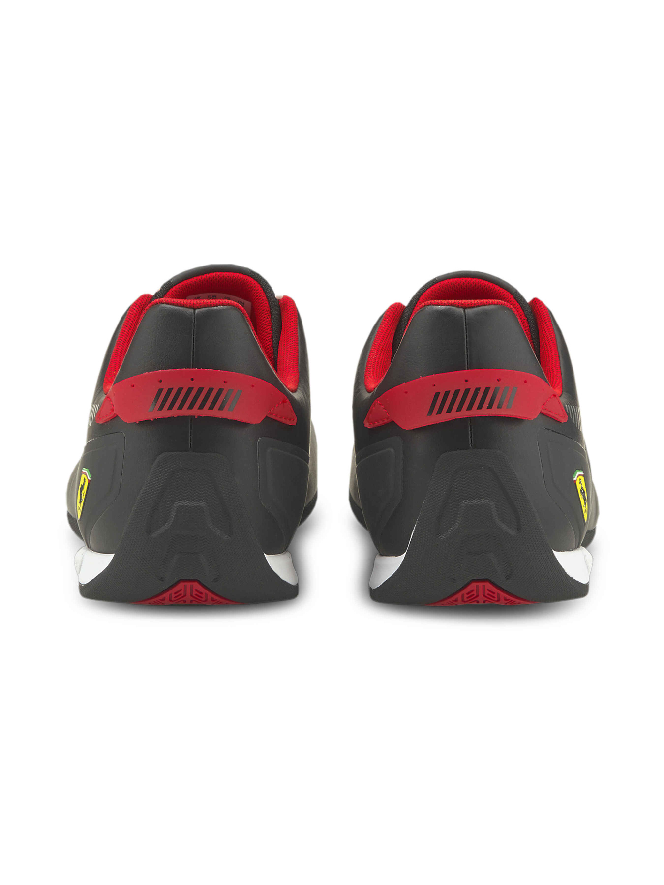 Кросівки PUMA Ferrari A3rocat модель 306857 Кросівки PUMA Ferrari A3rocat модель 306857 Фото