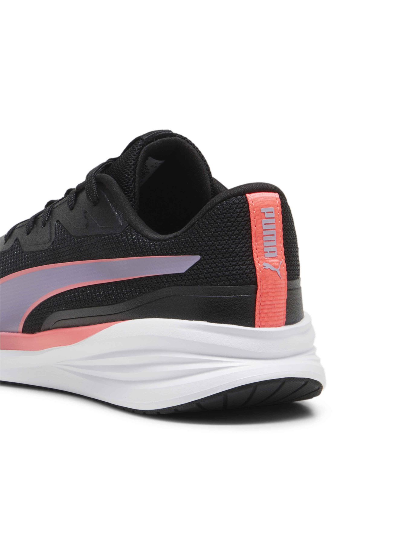 Кроссовки PUMA Night Runner V3 модель 310040 Кроссовки PUMA Night Runner V3 модель 310040 Фото